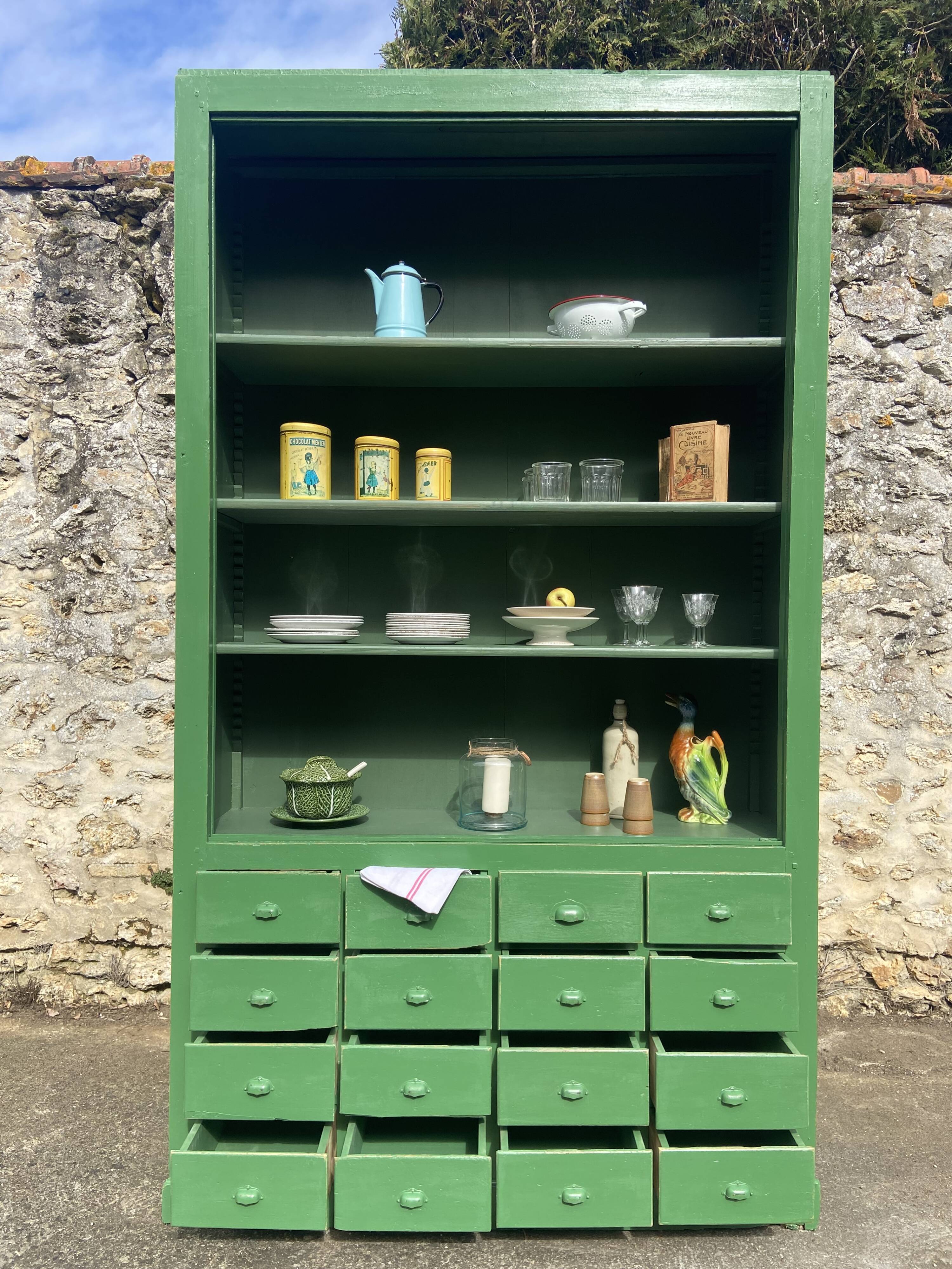 Ancien meuble de métier