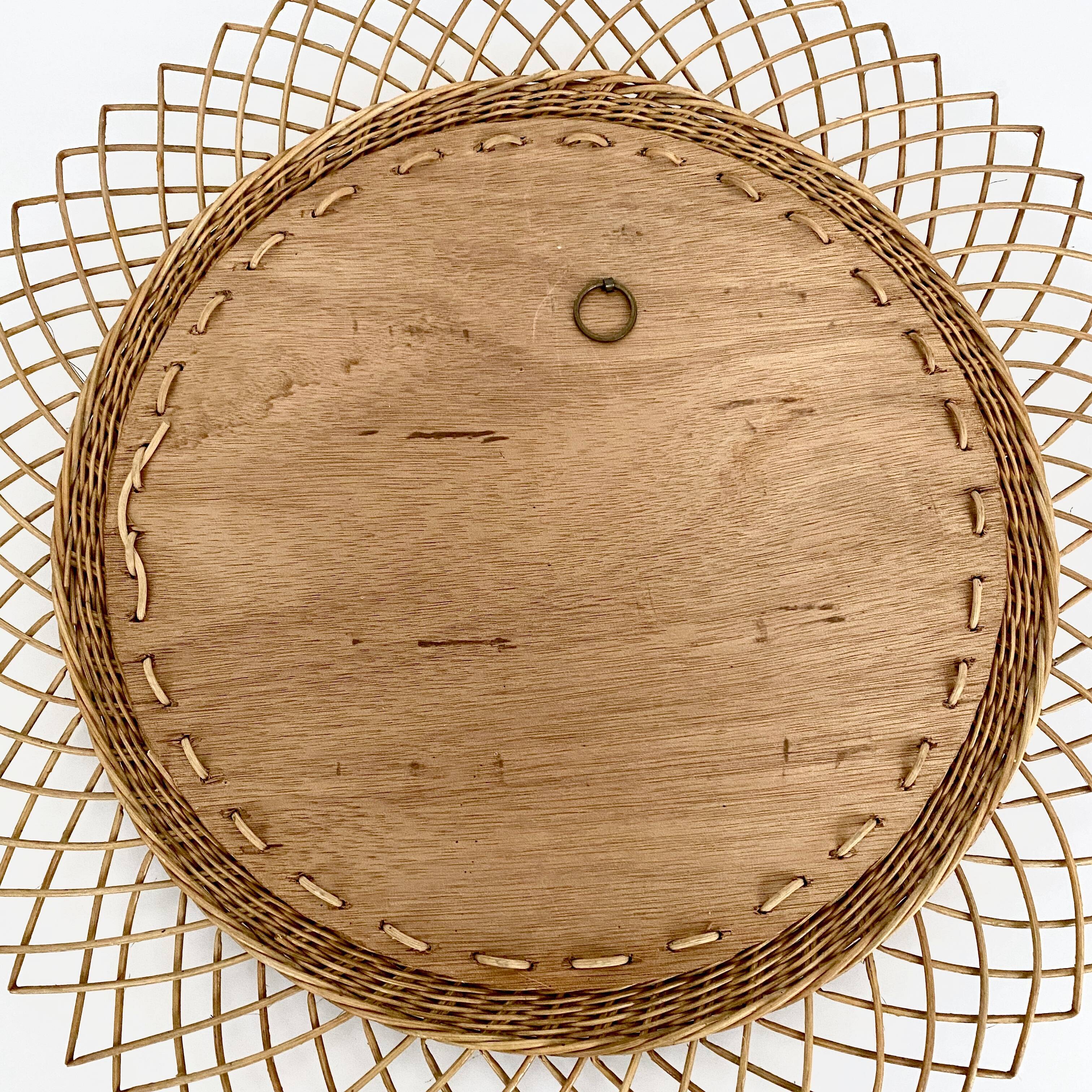 Vintage mirror in braided wicker - 45cm