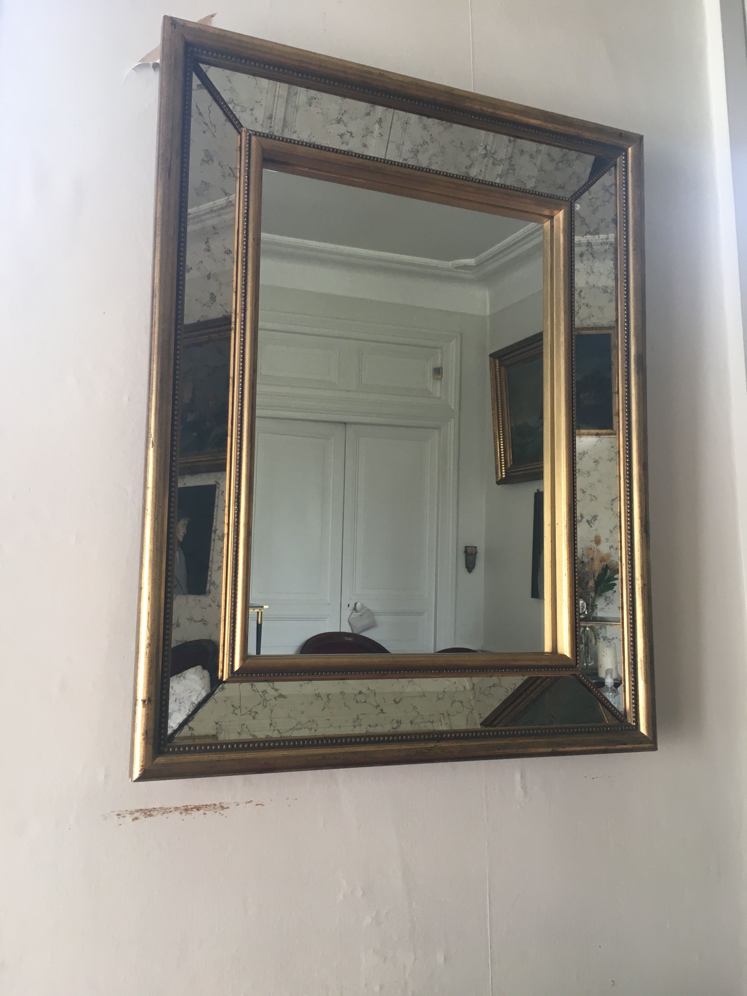 Golden mirror with 68 x 54 cm