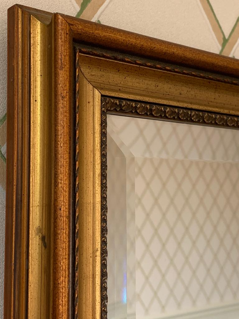 Bevelled mirror  50x60cm