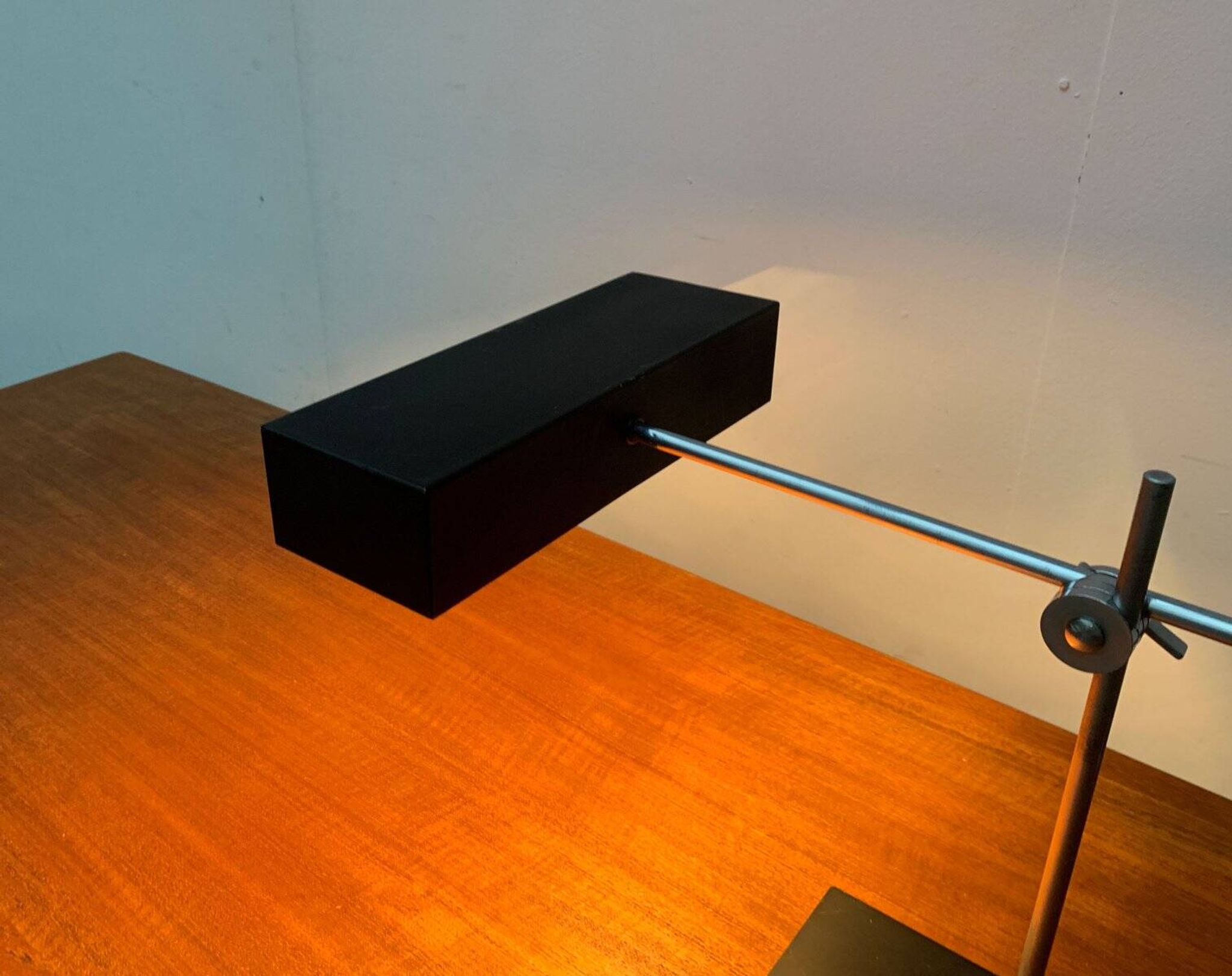 Lampe de table minimaliste du milieu du siècle, années 1960, lot de 2