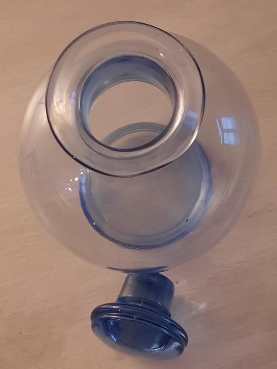 Service à liqueur en verre bleu vintage