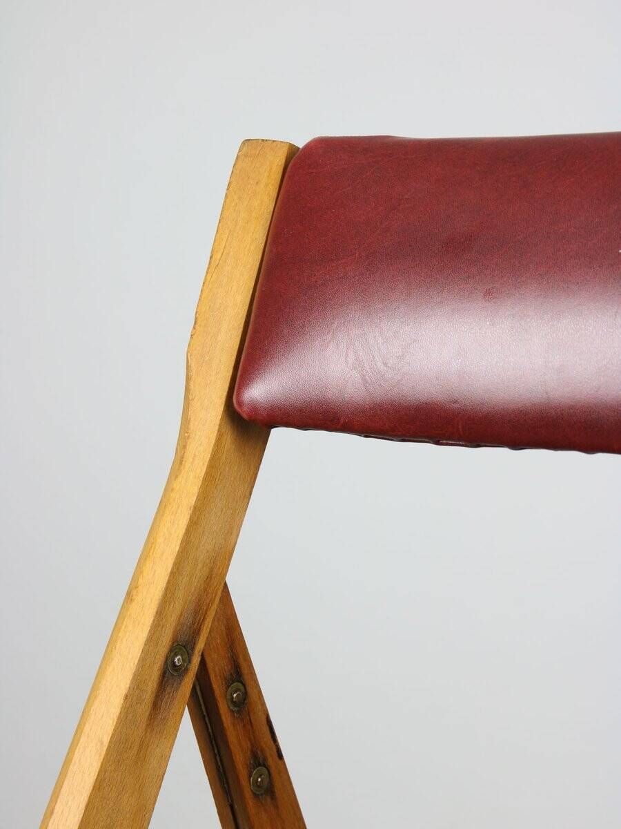 Vintage red Eden folding chair by Gio Ponti