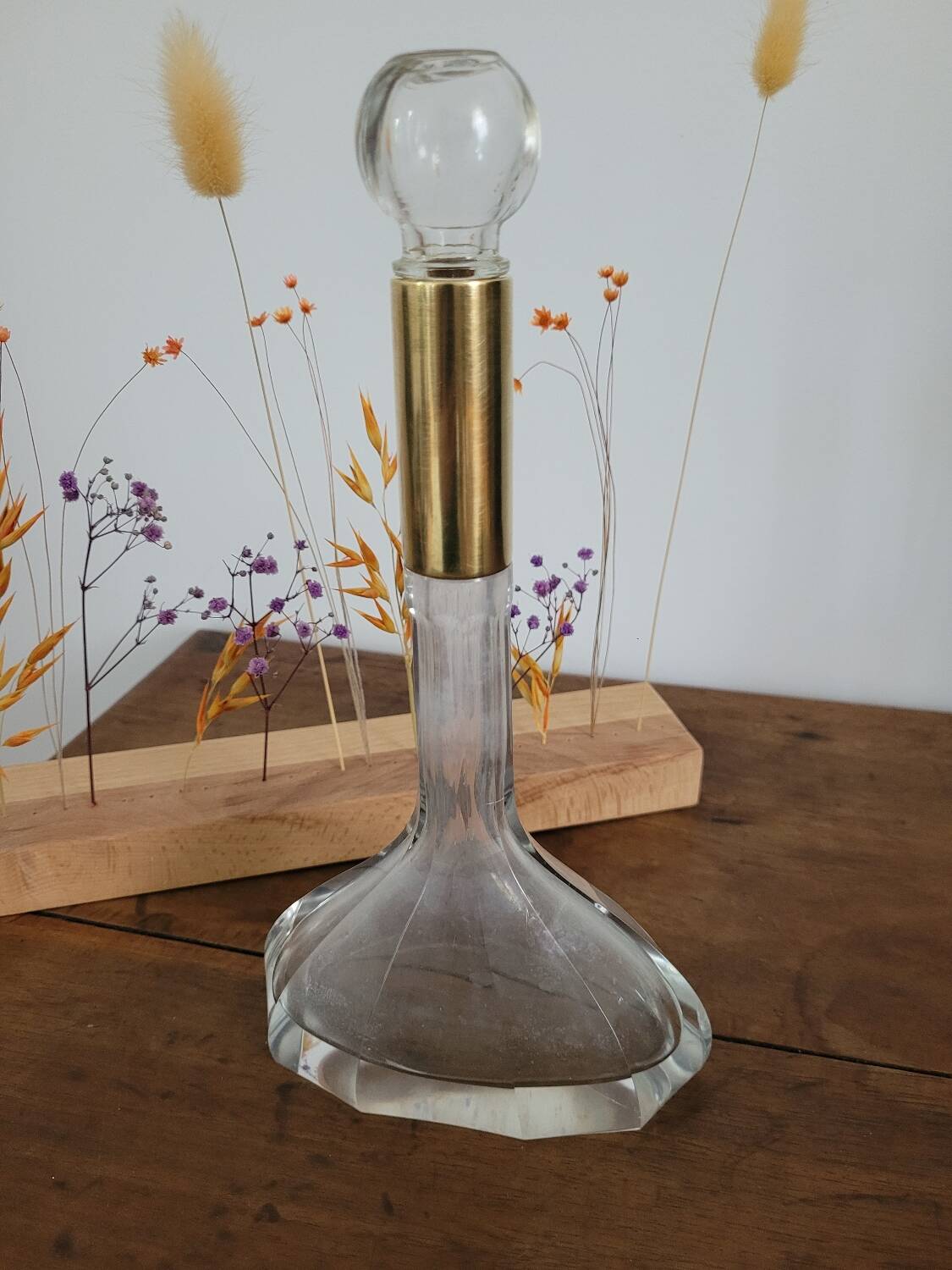 Flacon en cristal facetté