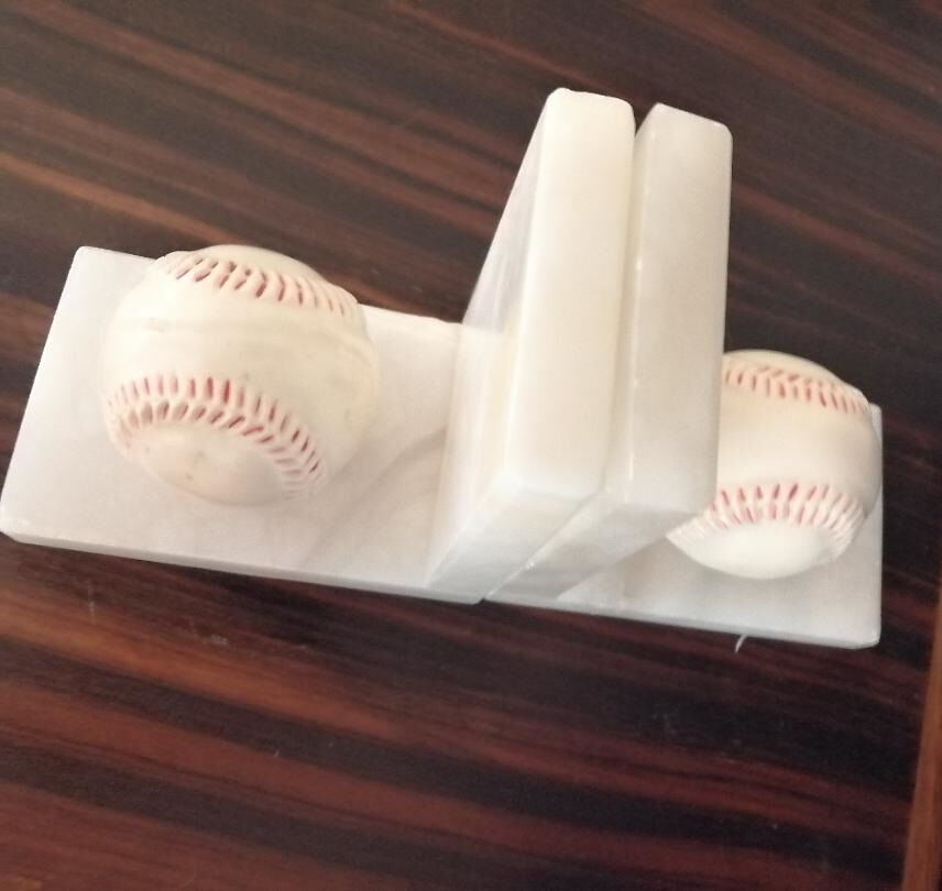 Paire de serre livres en marbre