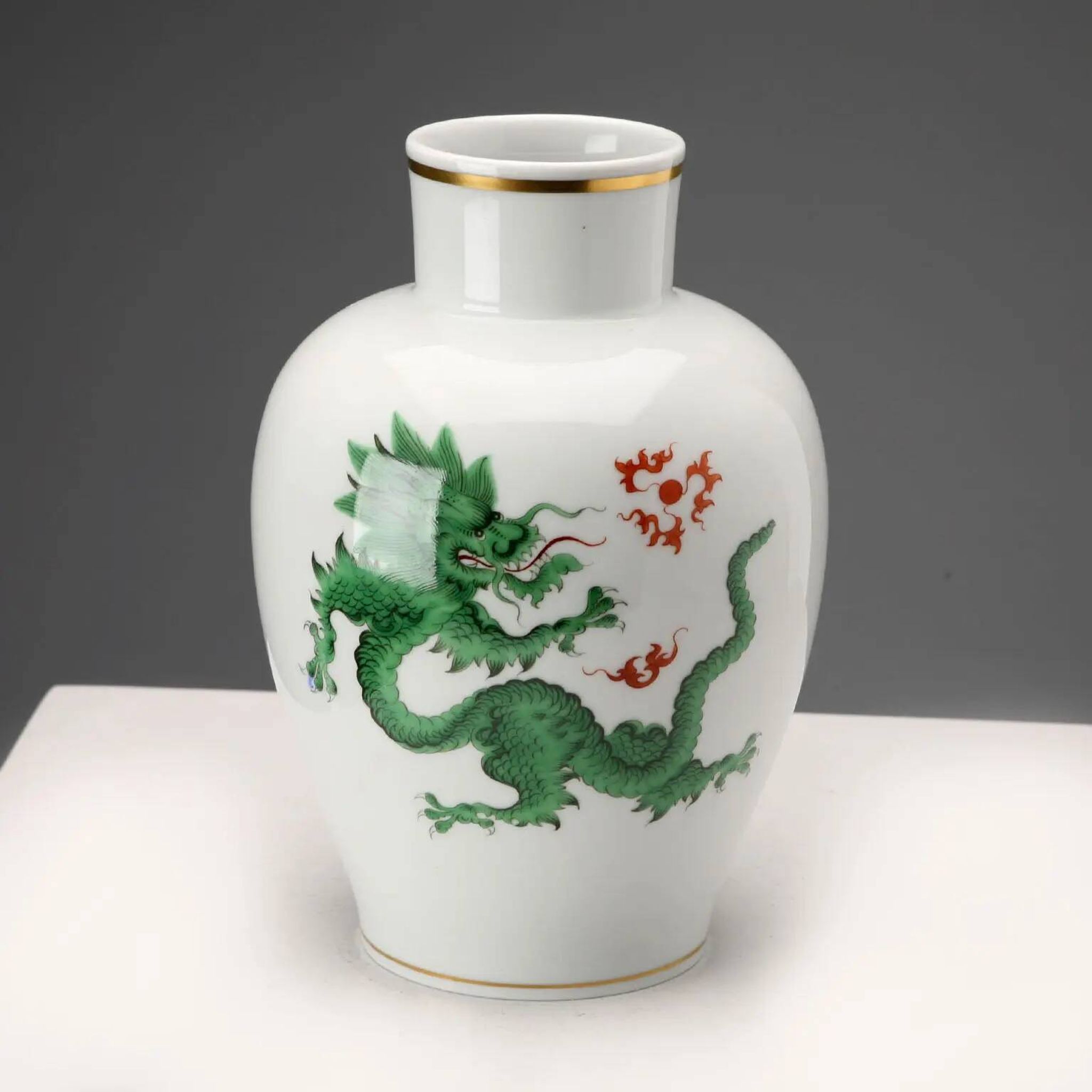 Antique Meissen vase in Asian style, Germany, 20th century.