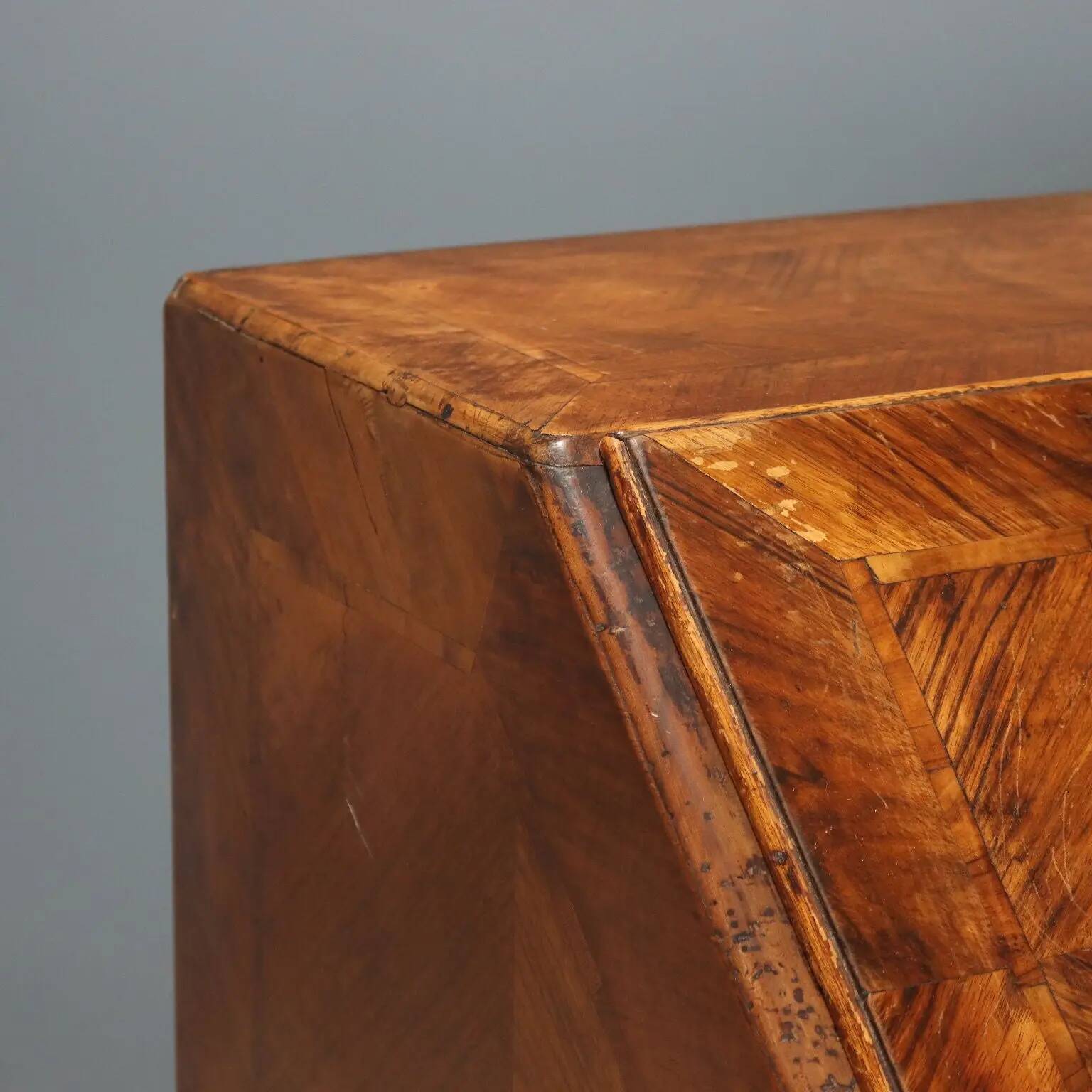 Cabinet secrétaire ancien à abattant en bois de rose, 9 tiroirs, XVIIIe siècle