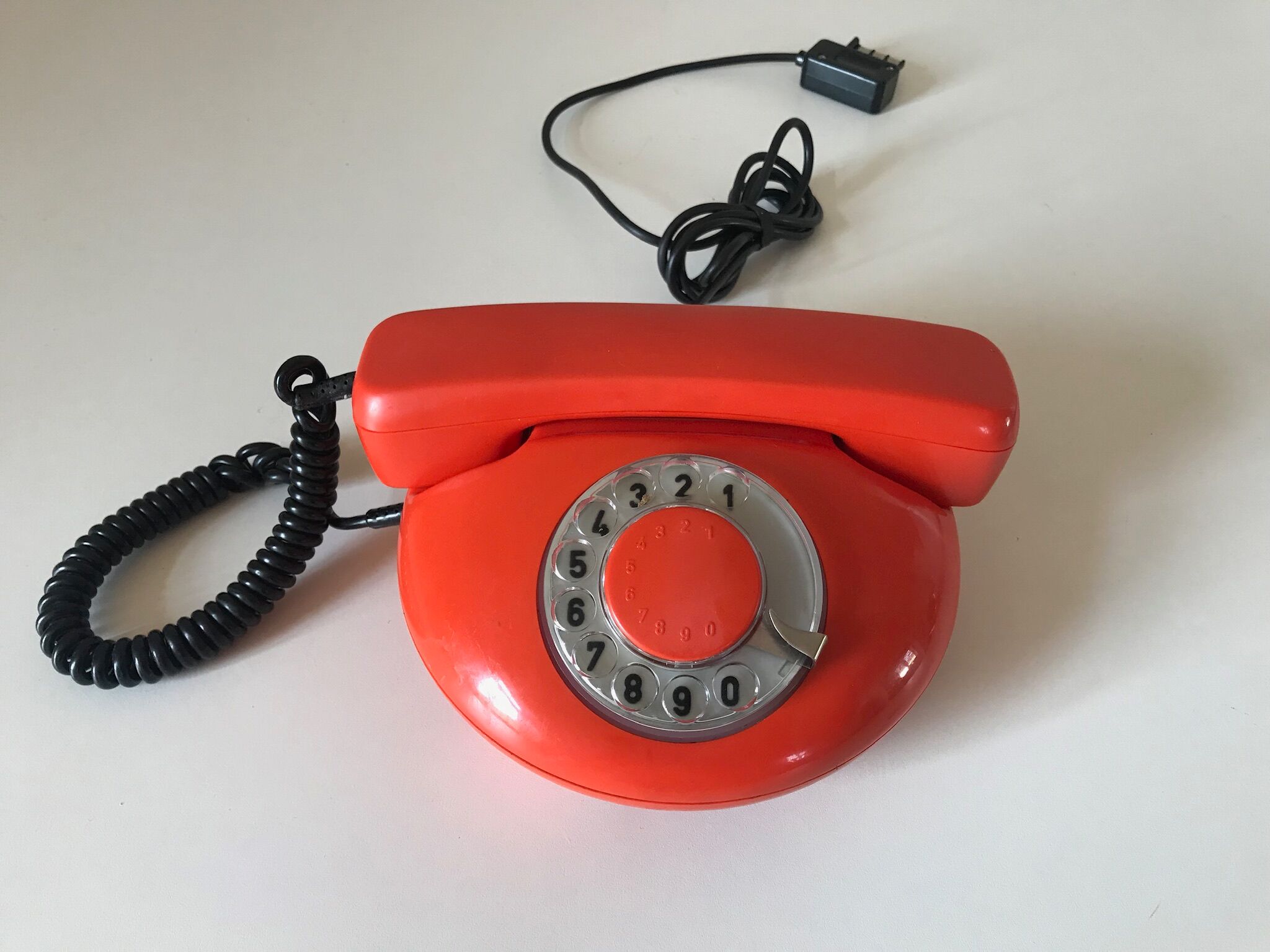 Phone tesla vintage 1970