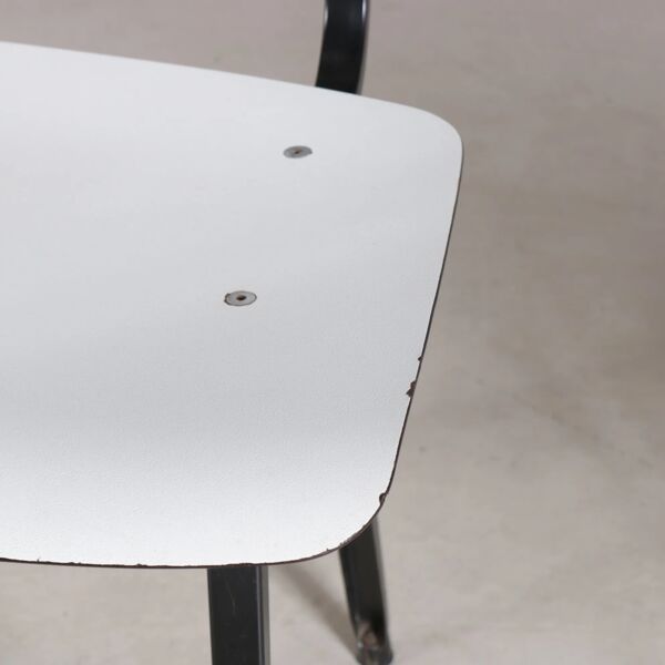 Chaise Result des années 1950 noir/blanc Friso Kramer Ahrend-De Cirkel
