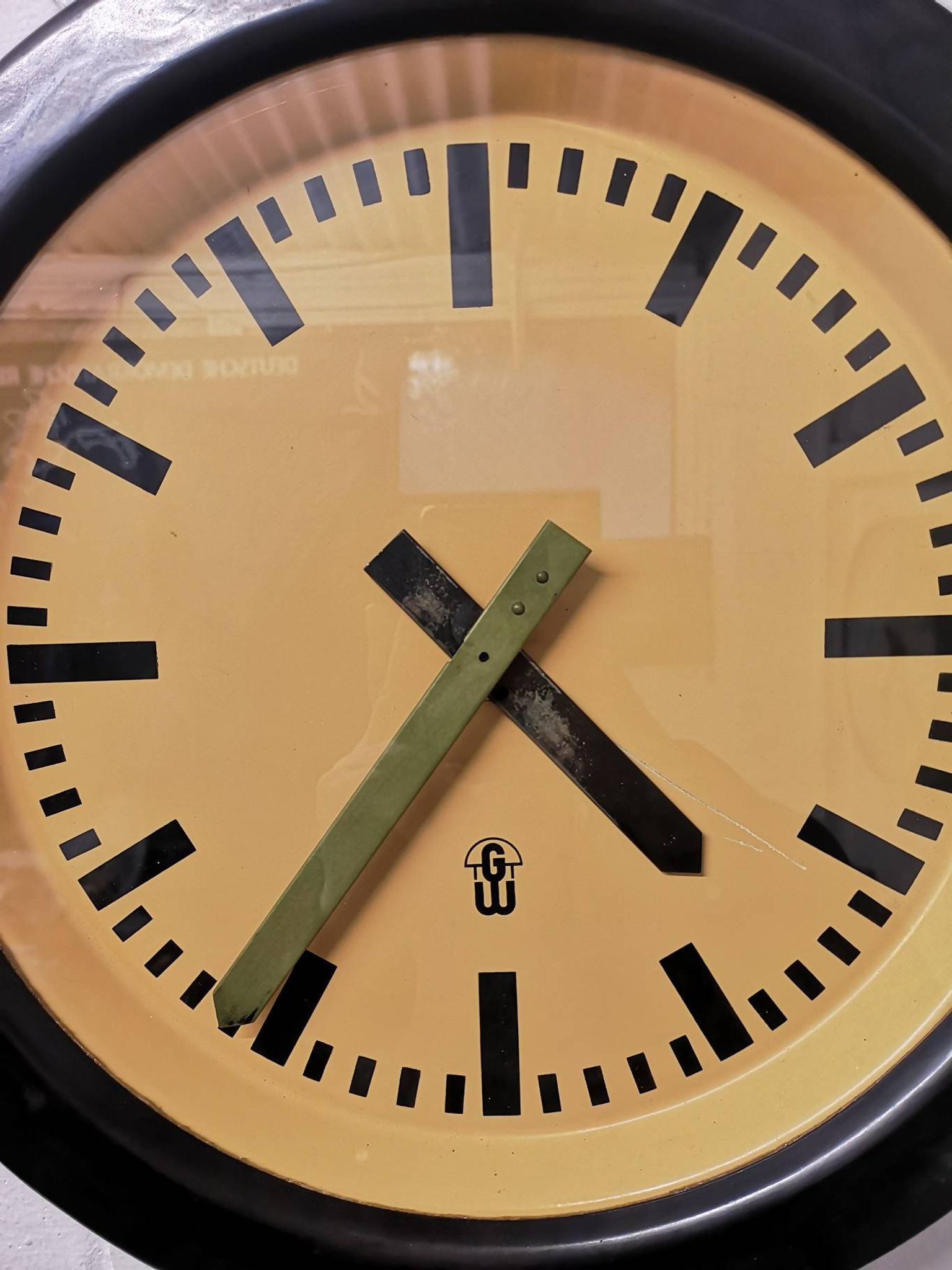 Large 1950s Bakelite East German Modernest Factory Clocks By GW ( Geratewerk Liepzig )