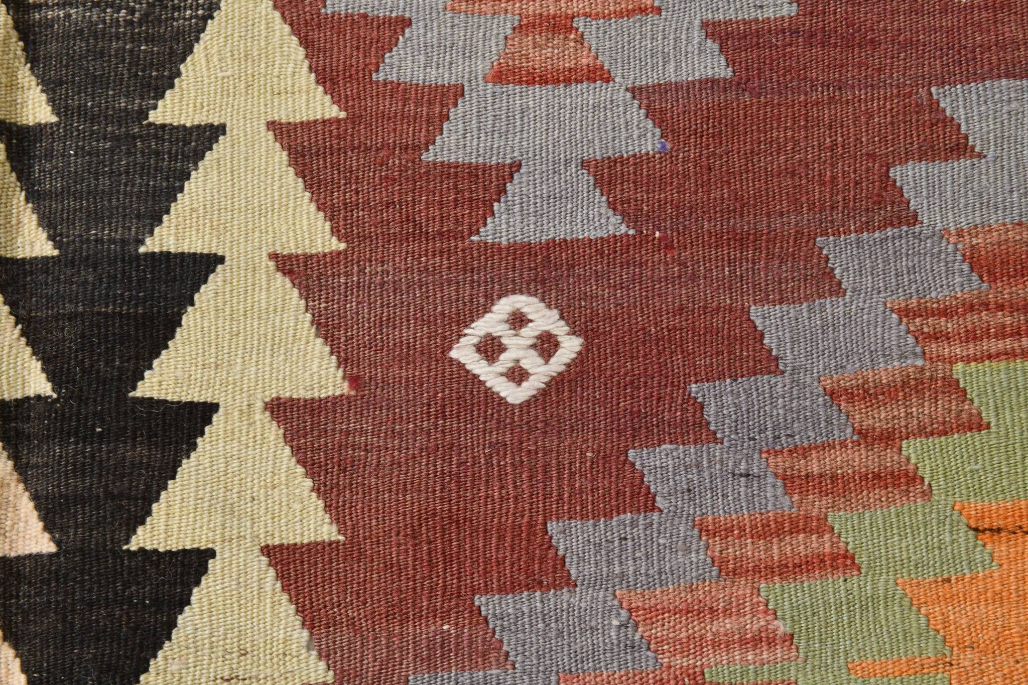 Tapis Kilim tribal vintage rouge foncé vert 5x10