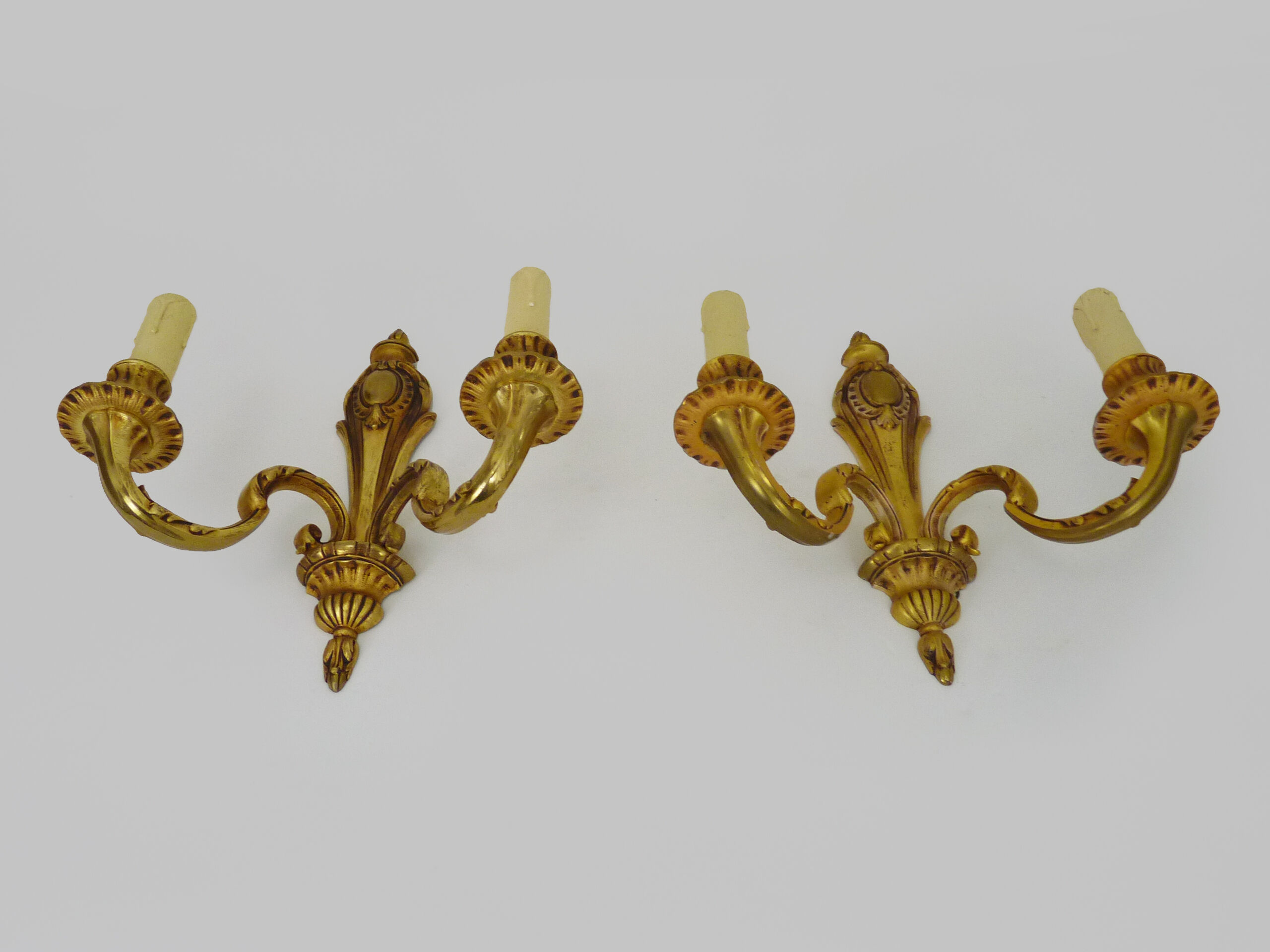 Old large pair of bronze wall sconces with 2 candles. Year 60 70
