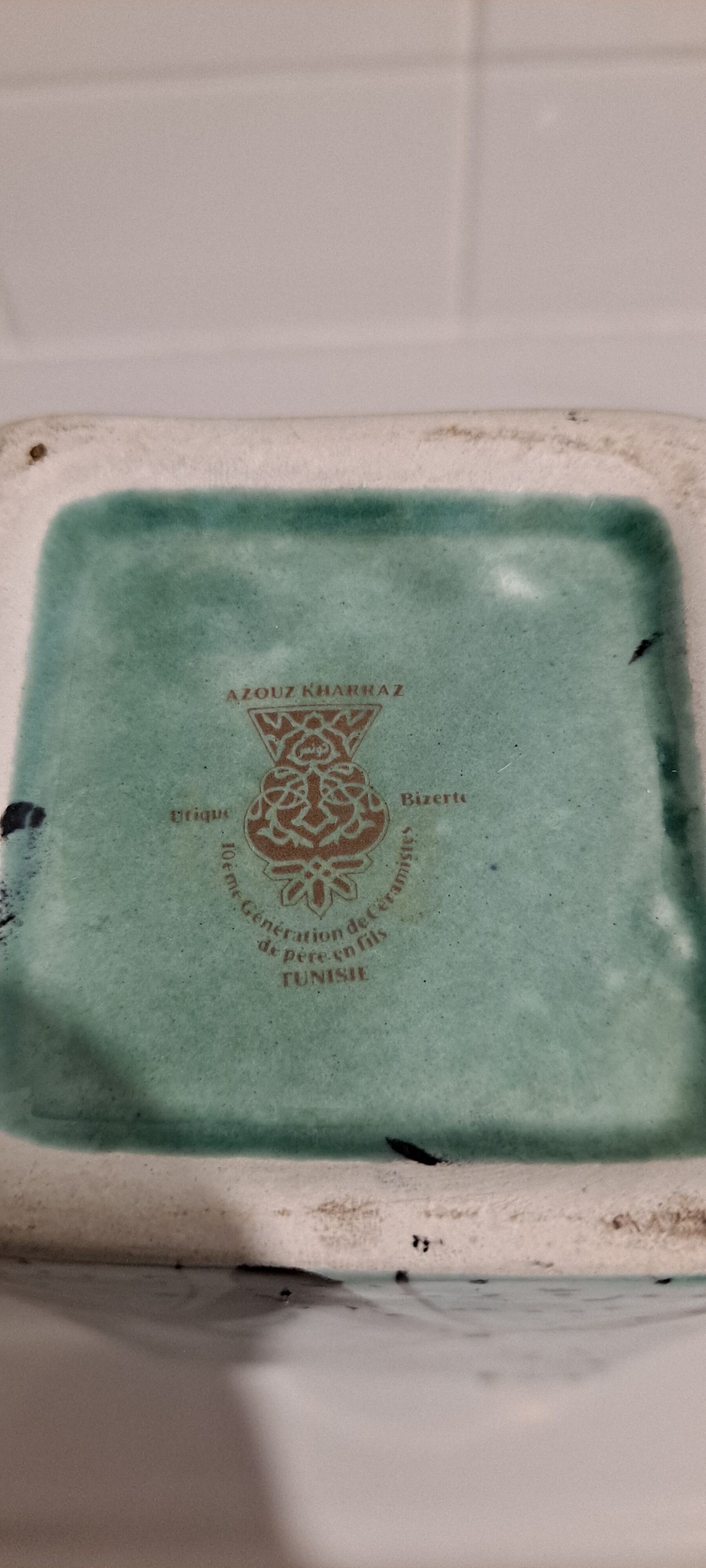 Vase bleu et or Azouz Kharraz Tunisie