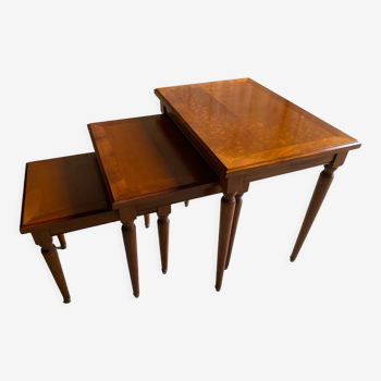 Trundle tables