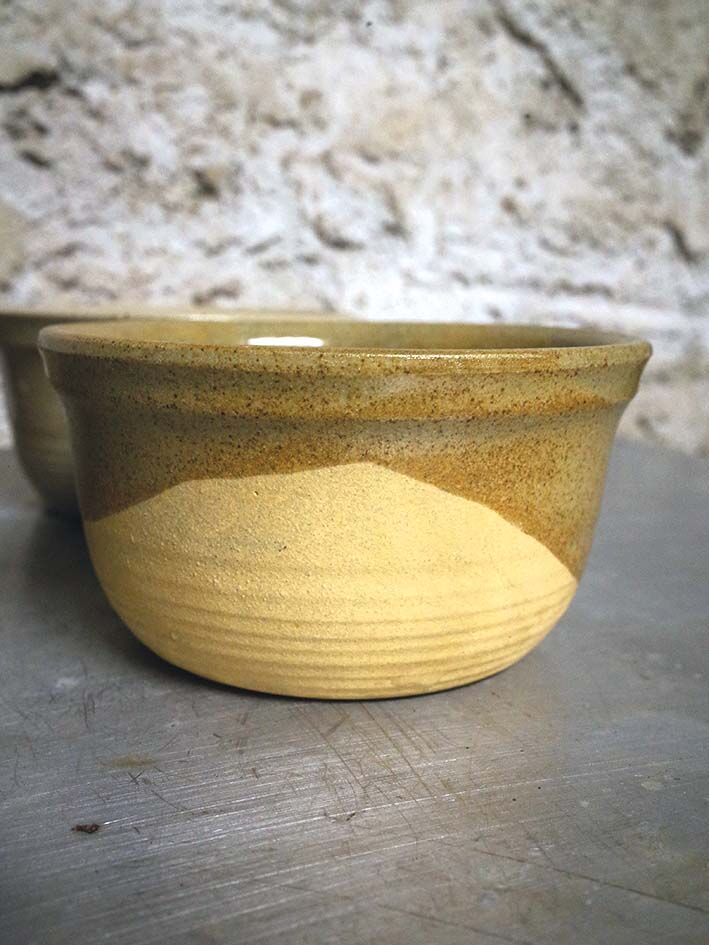 Set of 4 ramekins in semi-glazed sandstone, signed