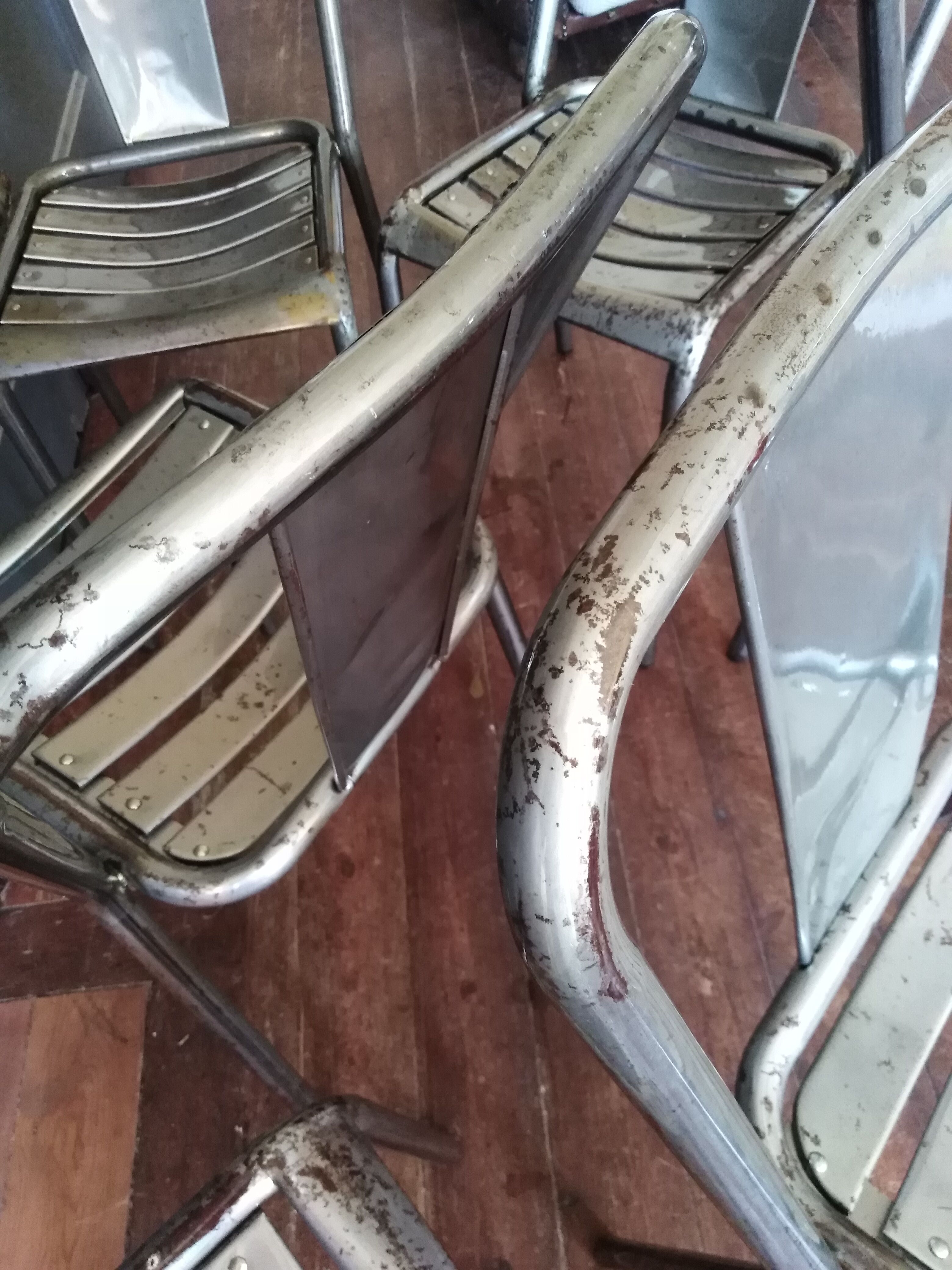 6 Tolix bistro chairs