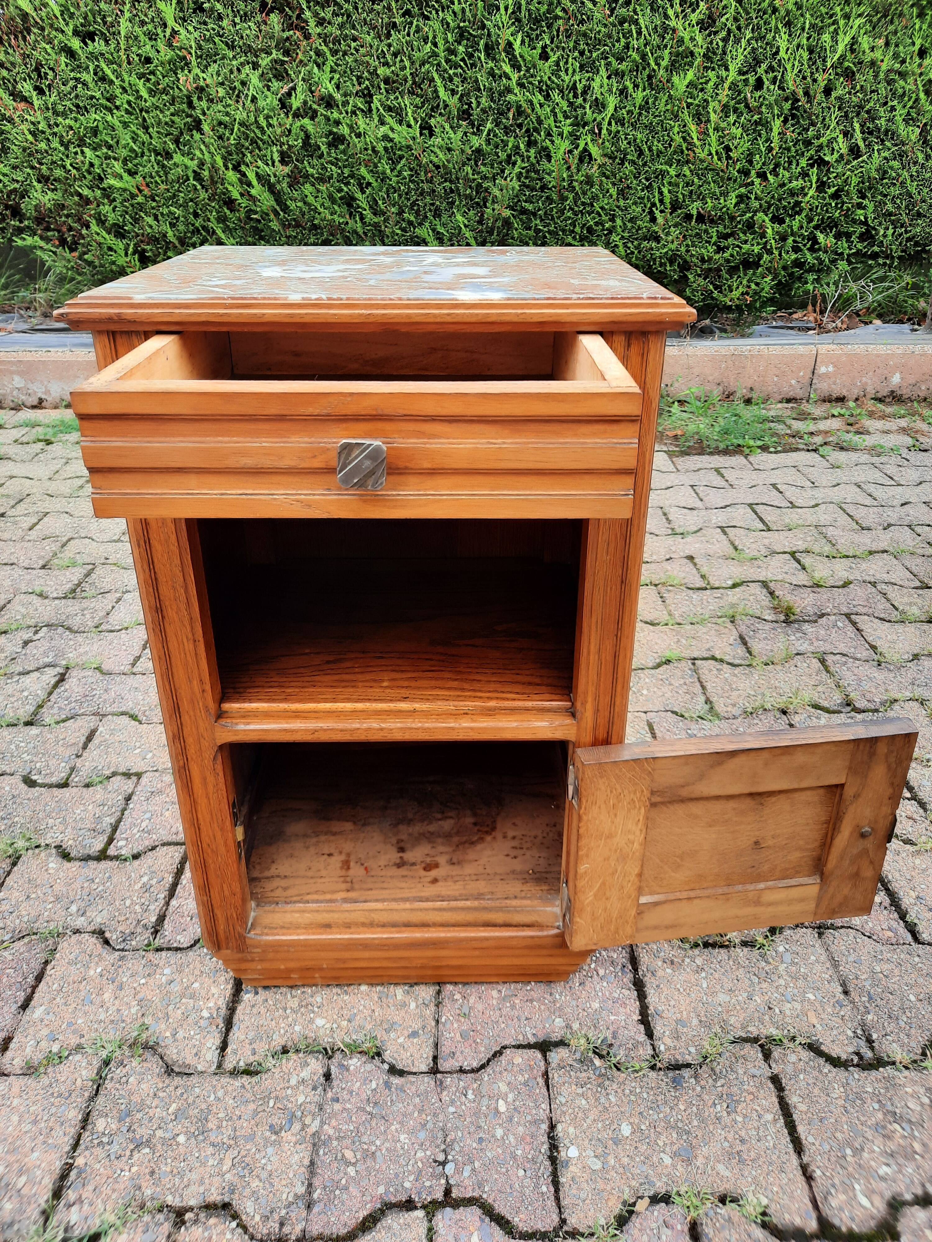 Table de chevet art deco
