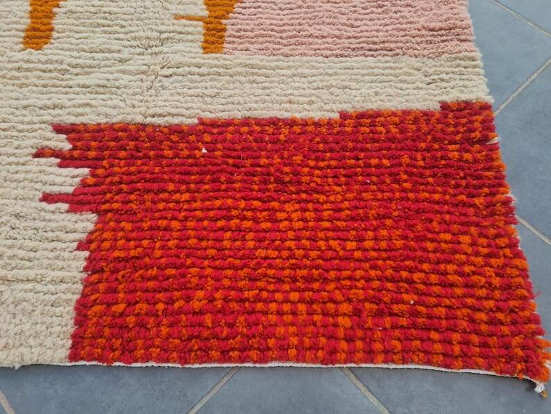 Azilal handmade handwoven rug size 150 x 250 cm