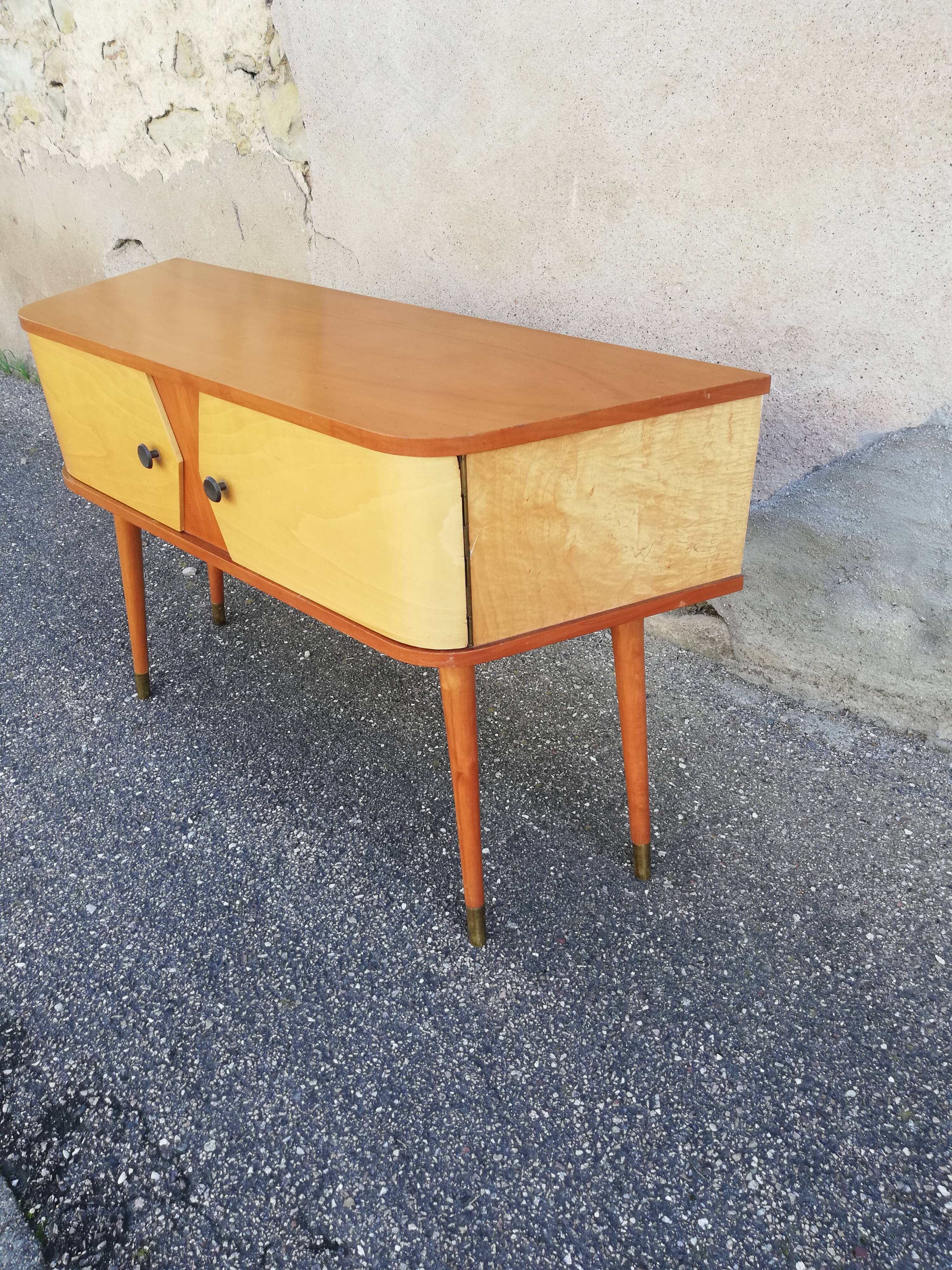 Commode vintage pieds compas