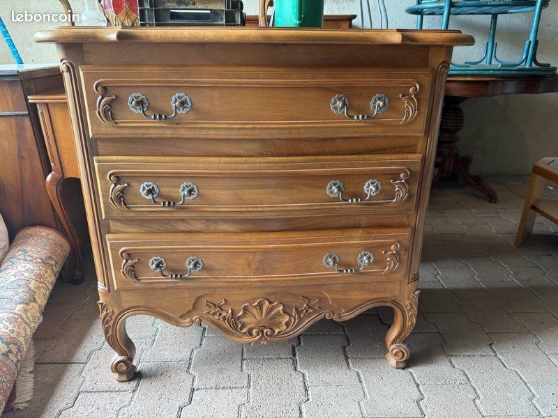 Commode