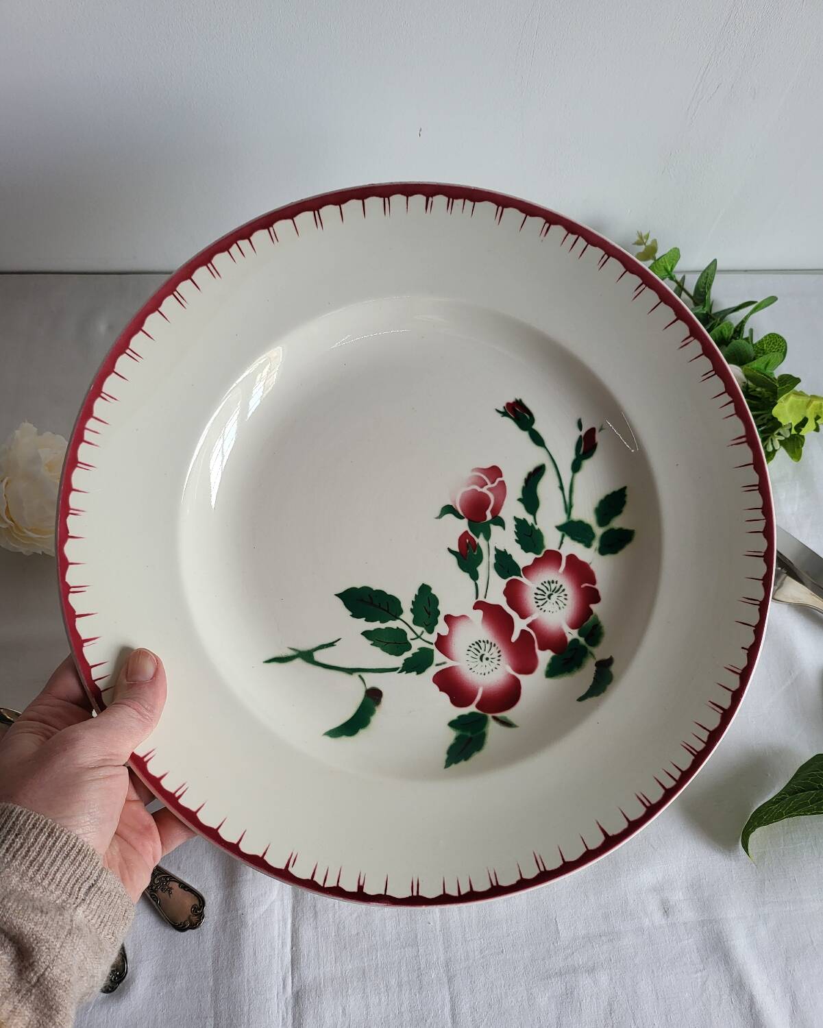 Large round serving platter sarreguemines, epernay model