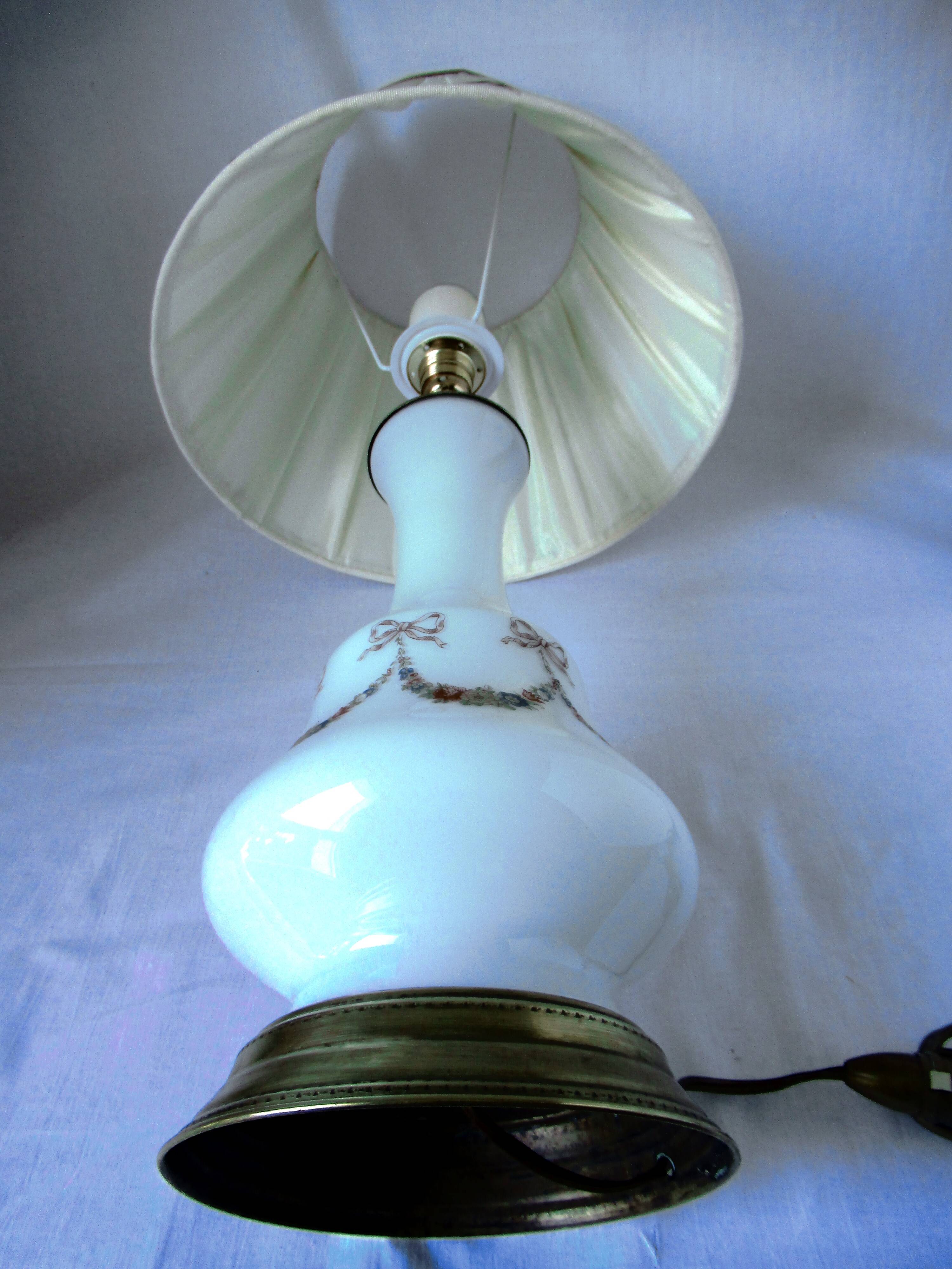 LIVING ROOM LAMP