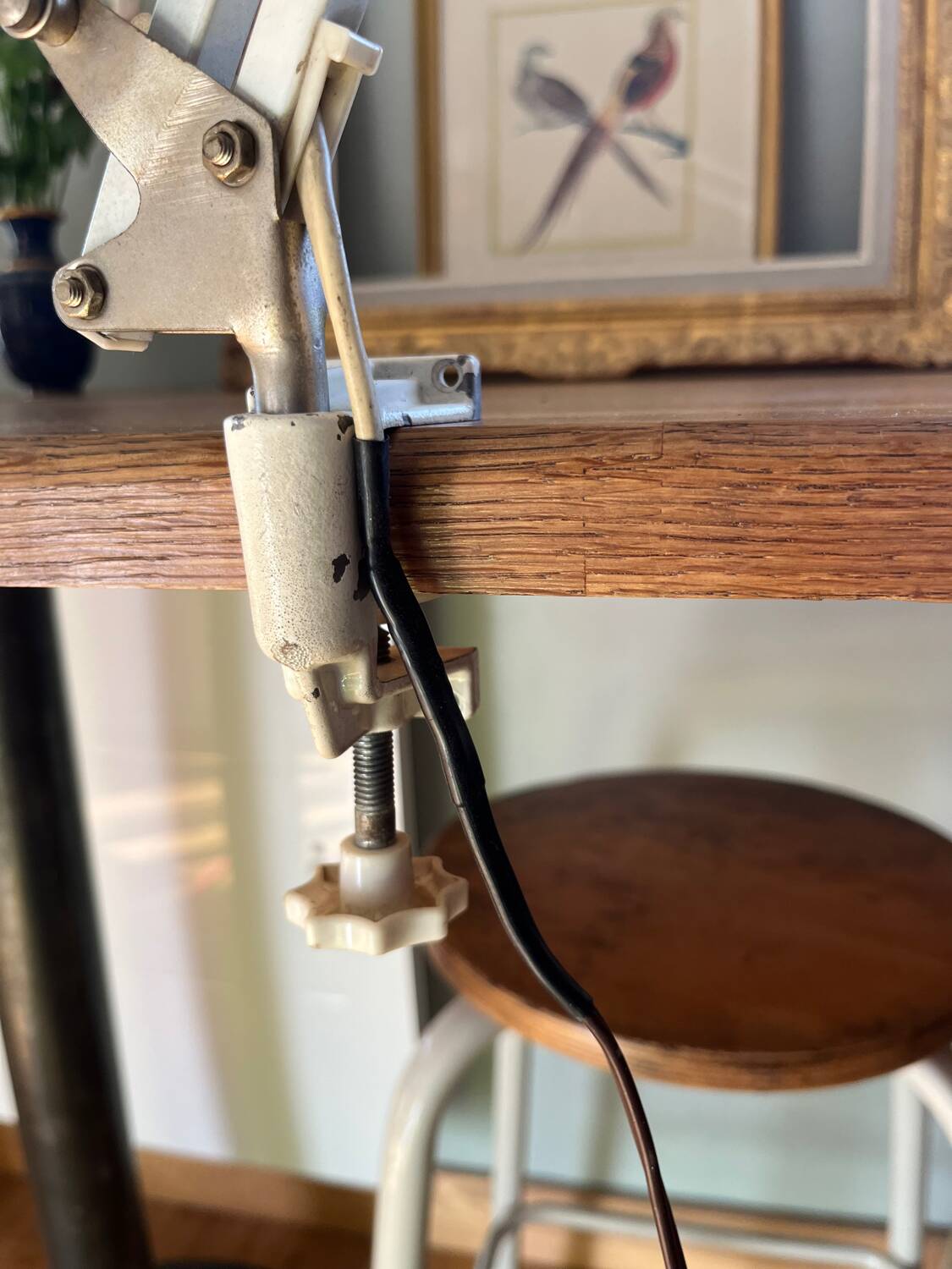 Vintage articulated lamp