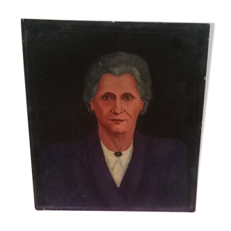 Portrait of woman