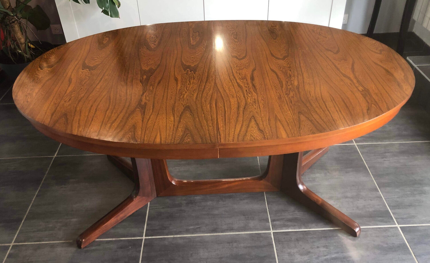 Vintage extendable table Baumann 1970s