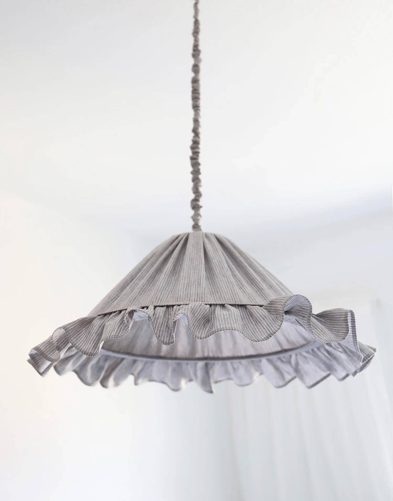 Suspension Emilia, pleated lampshade with frills, grey stripes.