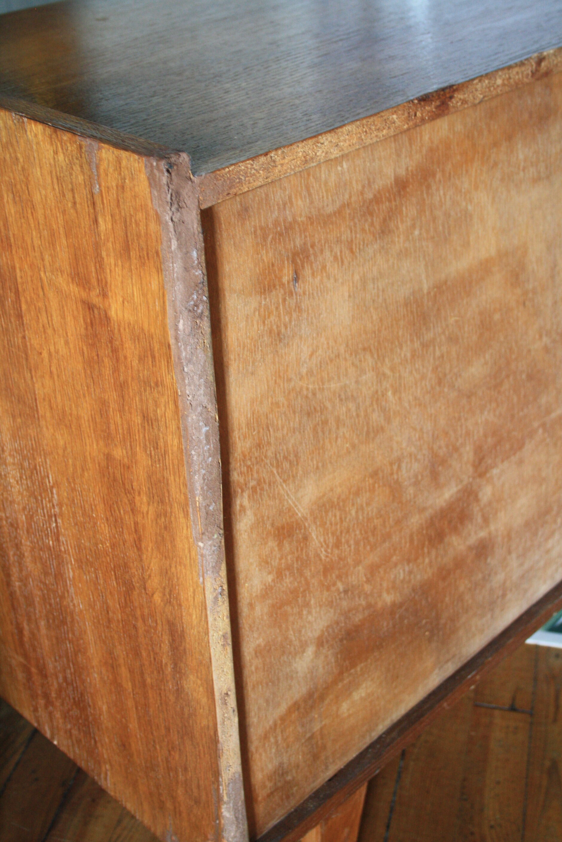 Vintage rattan wood chest of drawers