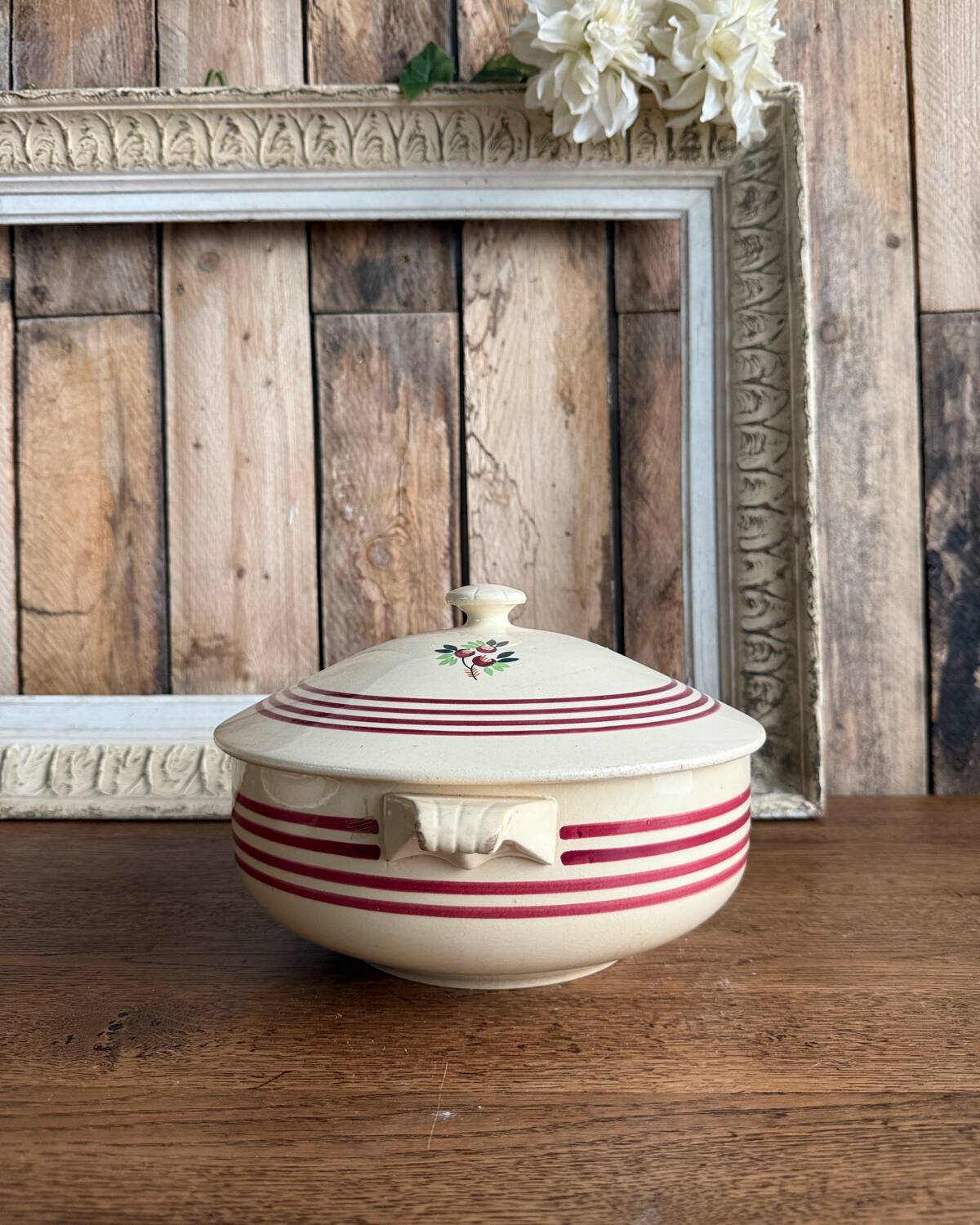 Gien iron clay soup tureen