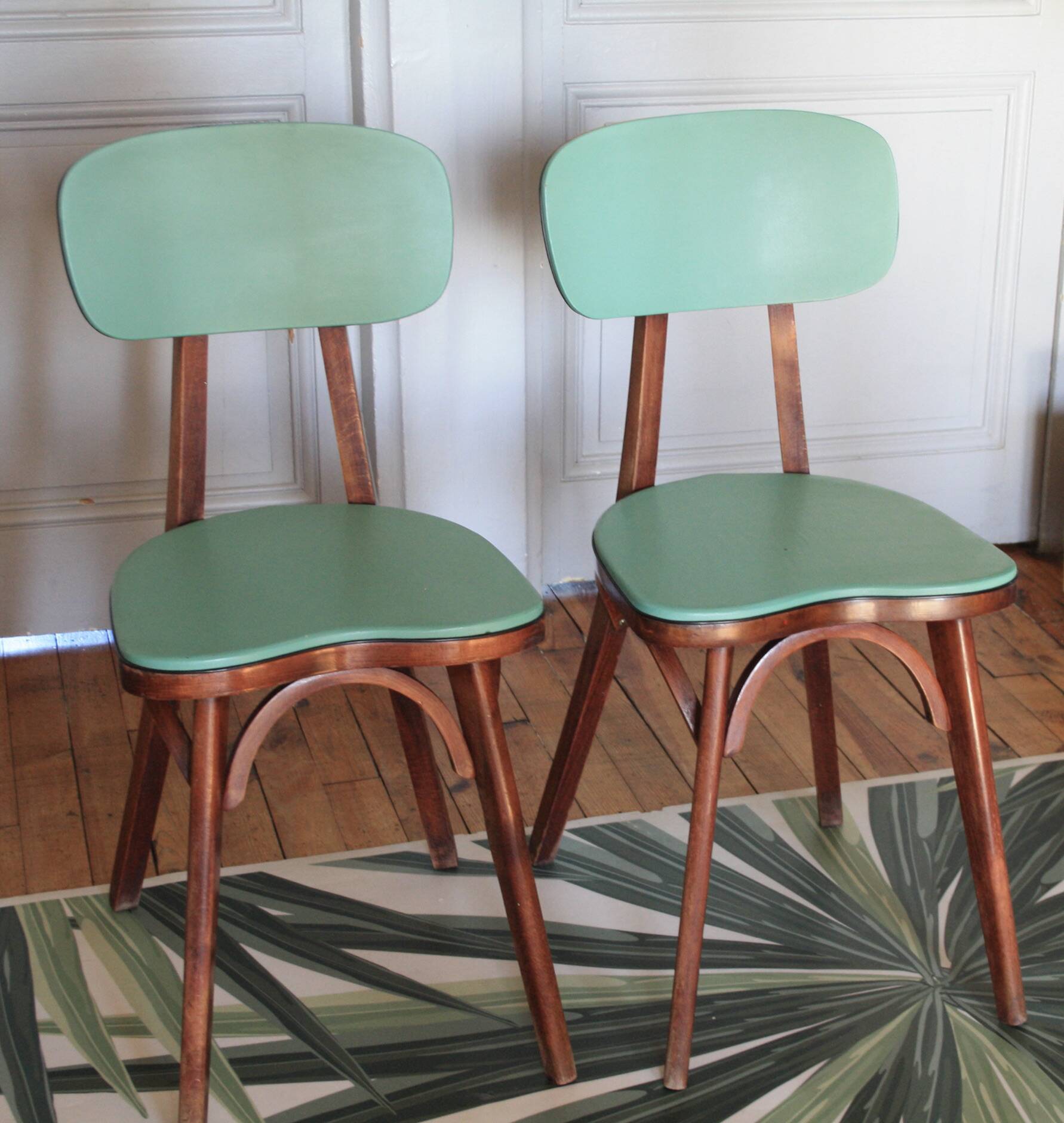 Baumann Green Heart Chairs