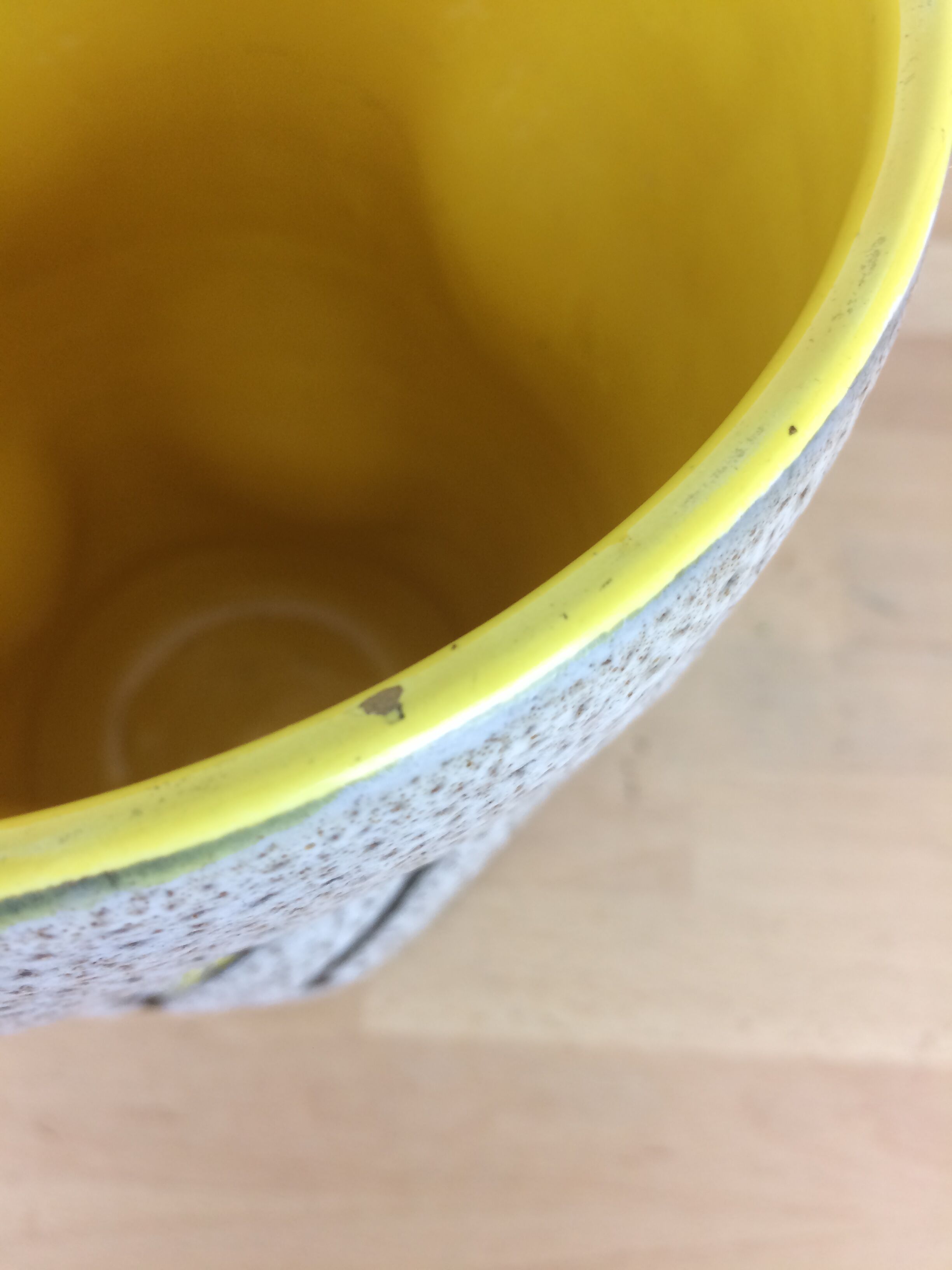 Vase céramique Bessonne années 60