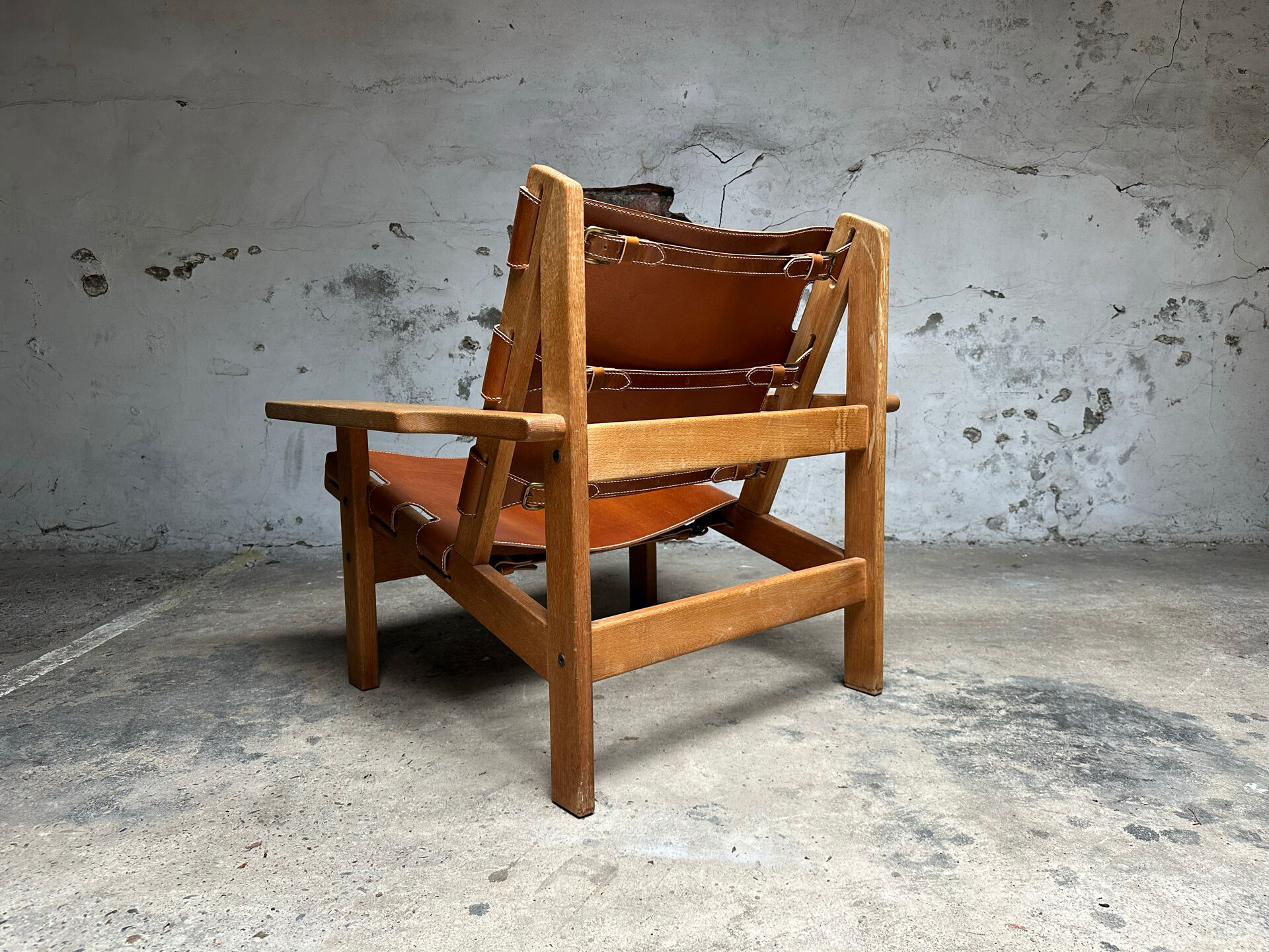 Fauteuil de chasse Kurt Østervig design danois chêne cuir