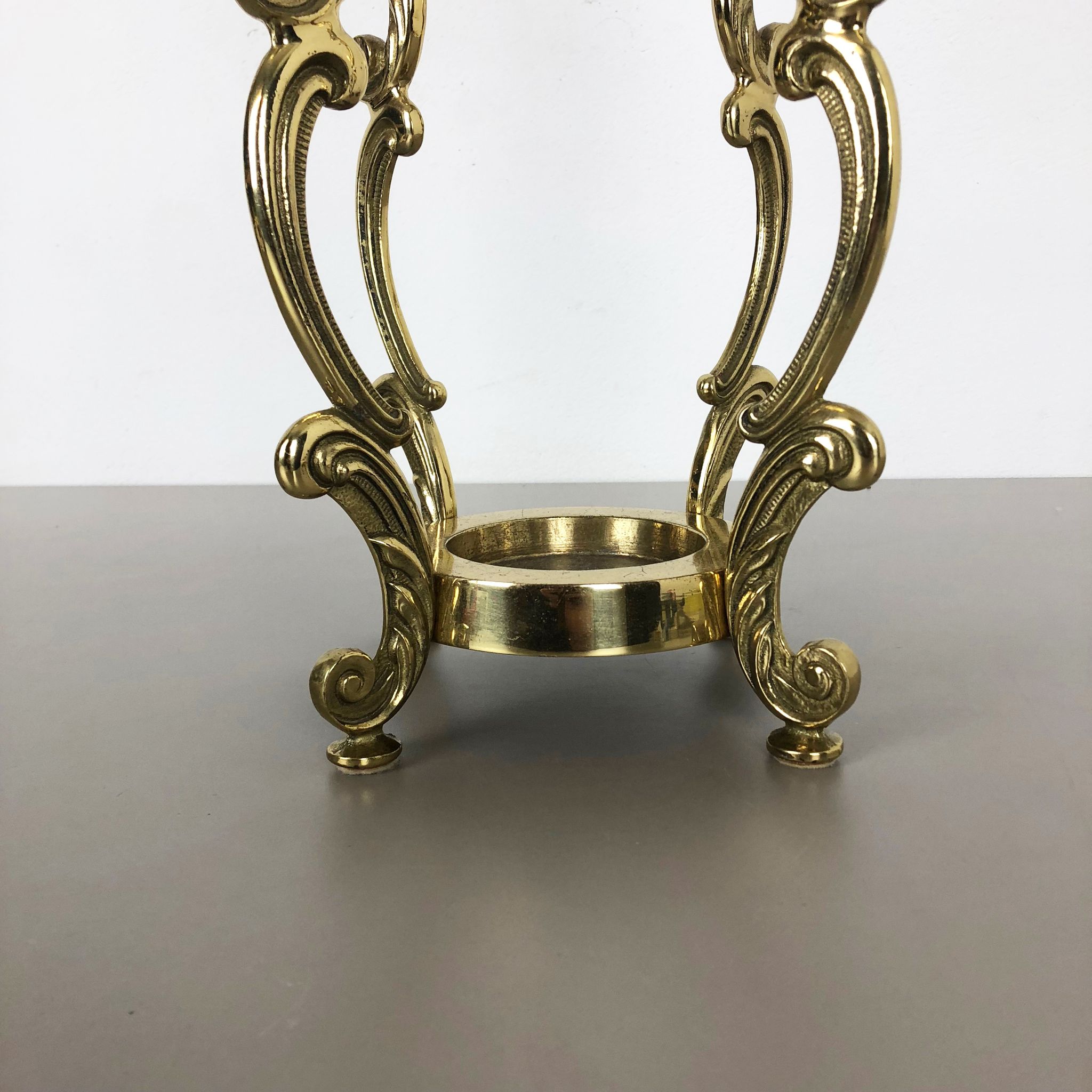 Hollywood Regency solid brass umbrella stand, Italy, 1970s