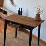 Table bureau vintage pieds fuseaux