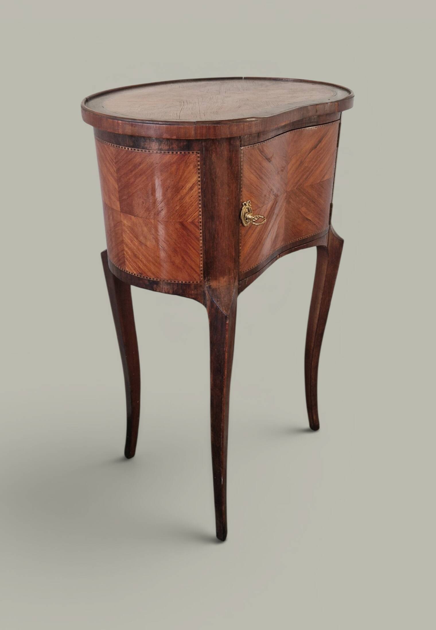 Curved side table in Louis XV style with marquetry - late 19th century