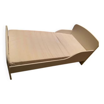 child's bed + box spring + mattress + drawer on wheels