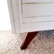 Chiffonnier/ Commode haute ancienne patinée blanc pieds compas