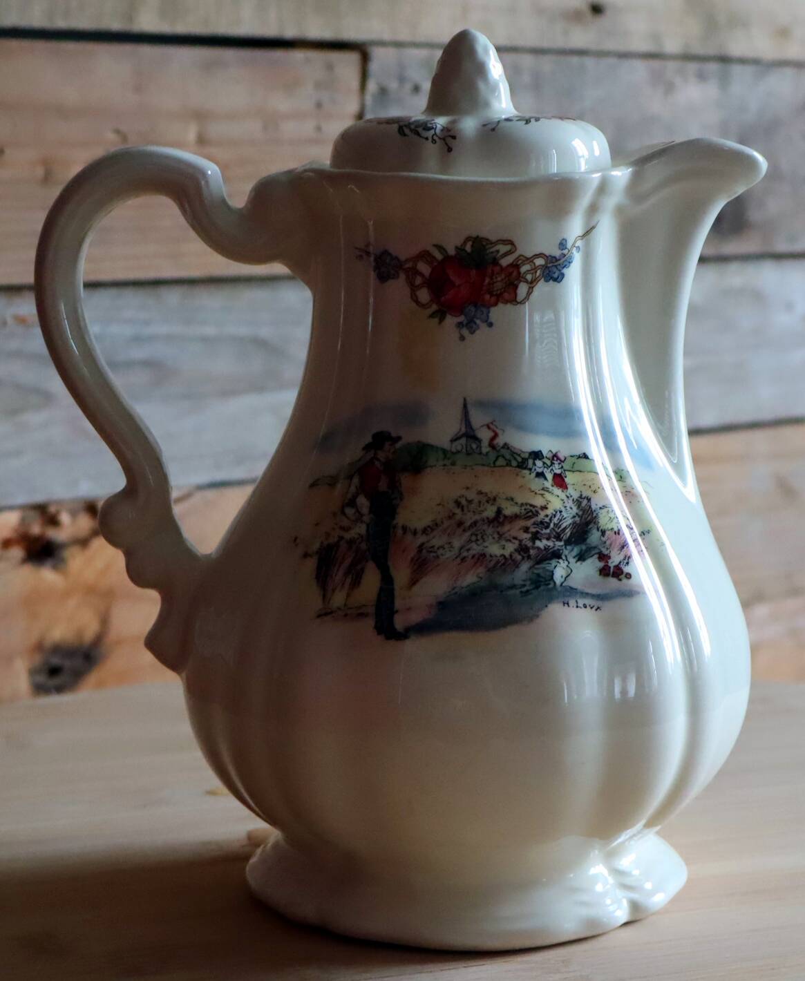 coffee pot / jug in Sarreguemines earthenware – Obernai model