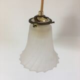 Pleated effect globe walking lamp