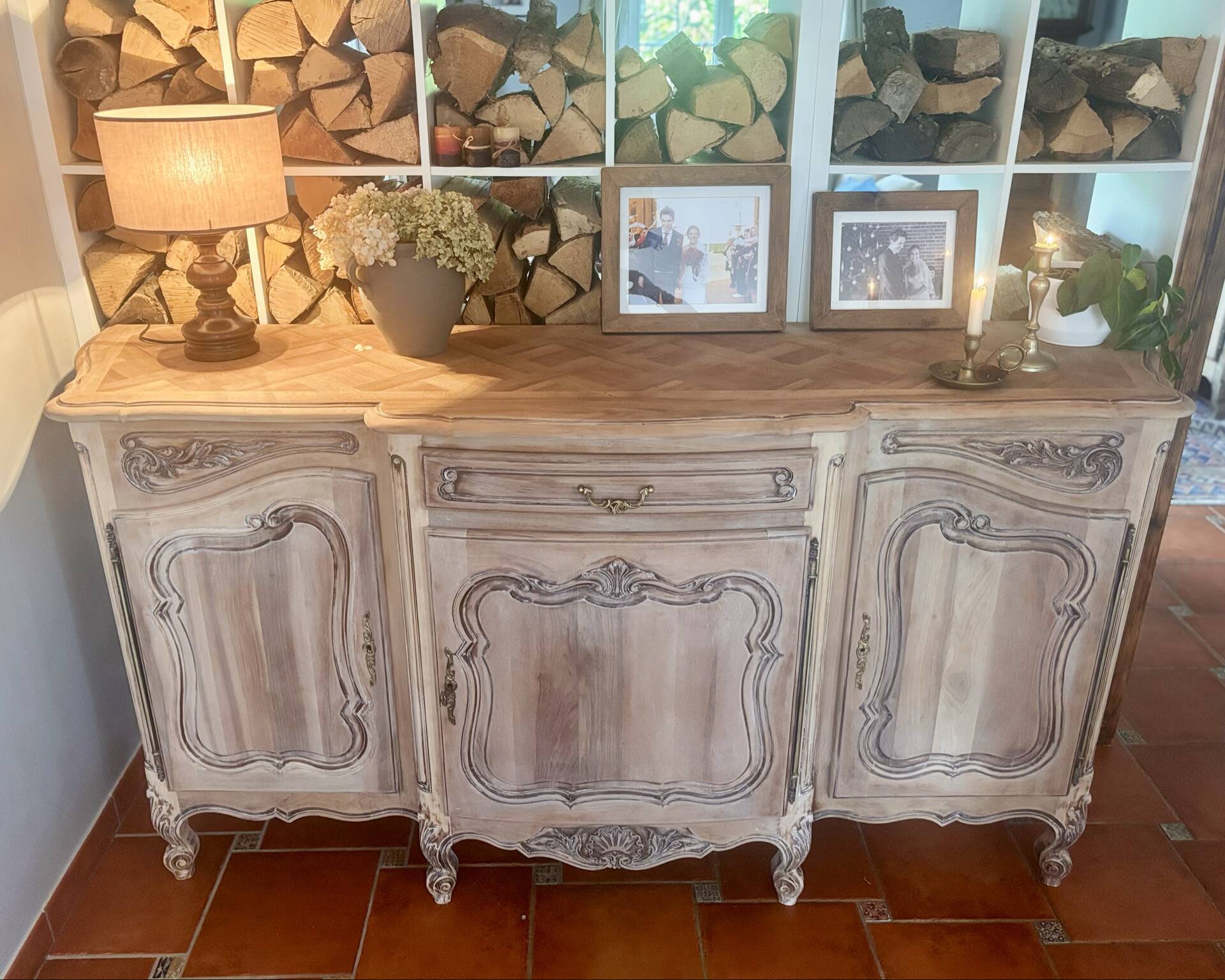 Antique grand buffet in solid oak – Louis XV style – Bleached wood –
