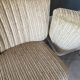 Paire de fauteuils cocktail en tissu beige
