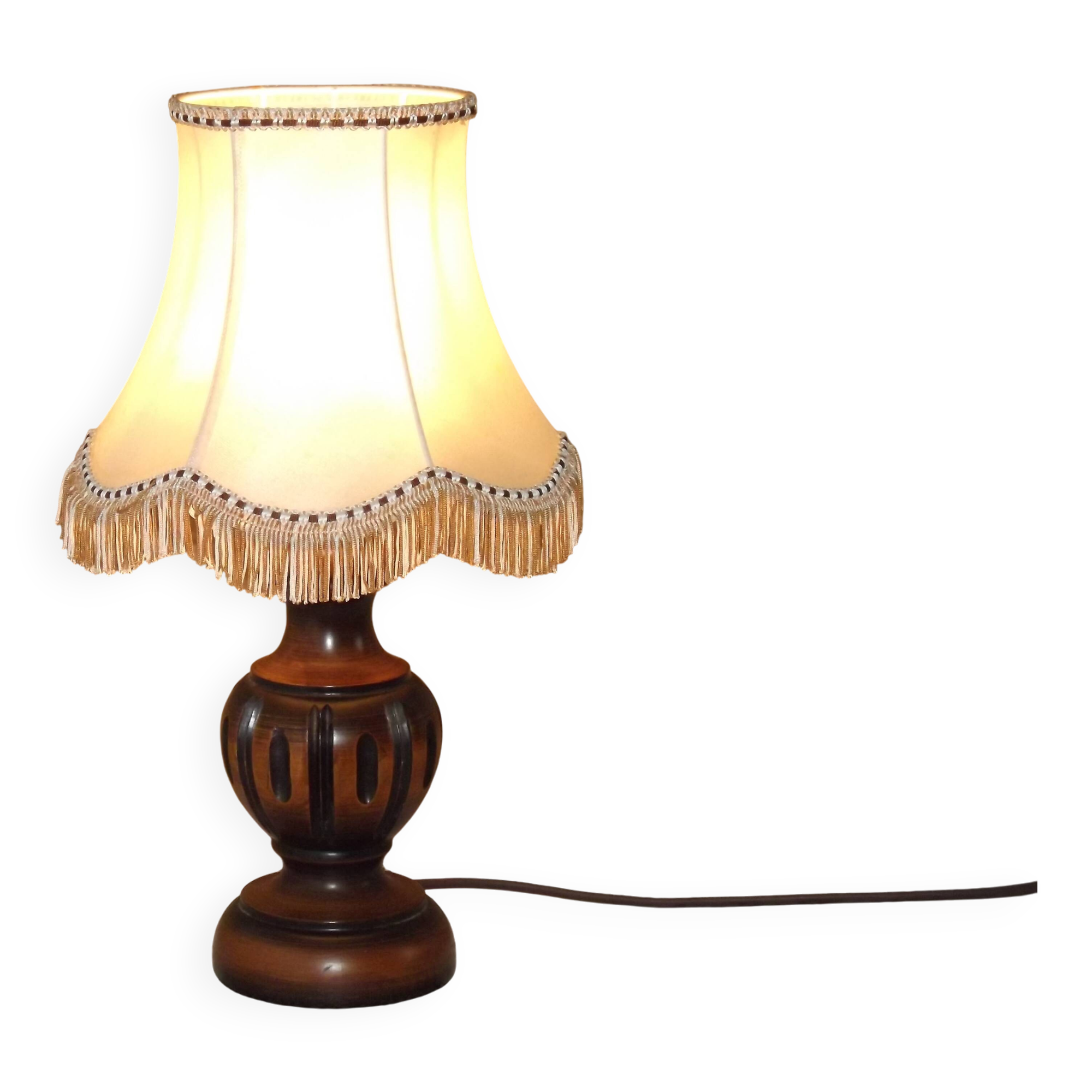 French Mid Century Round Turned Wood Table Lamp Cream Fringed Shade 5573