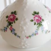 Wallendorf porcelain vase 1764, hand-painted floral decoration.