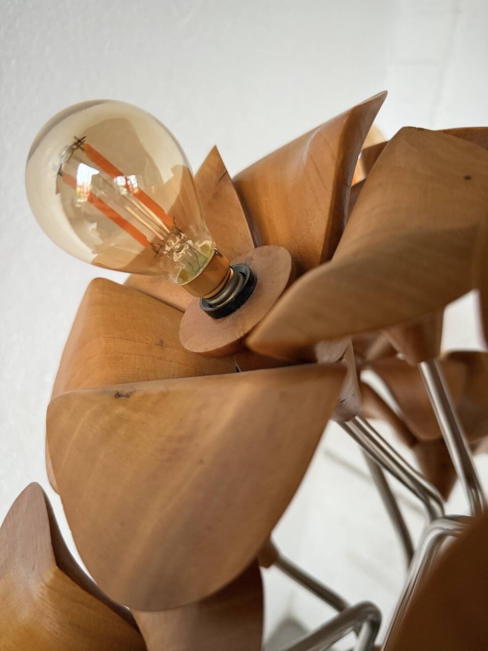 Ornamental floor lamp with "flower" patterns from the 1970s.