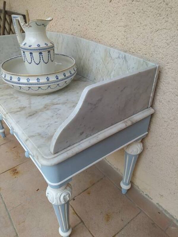 Meuble de toilette, coiffeuse en bois et marbre style Louis XVI