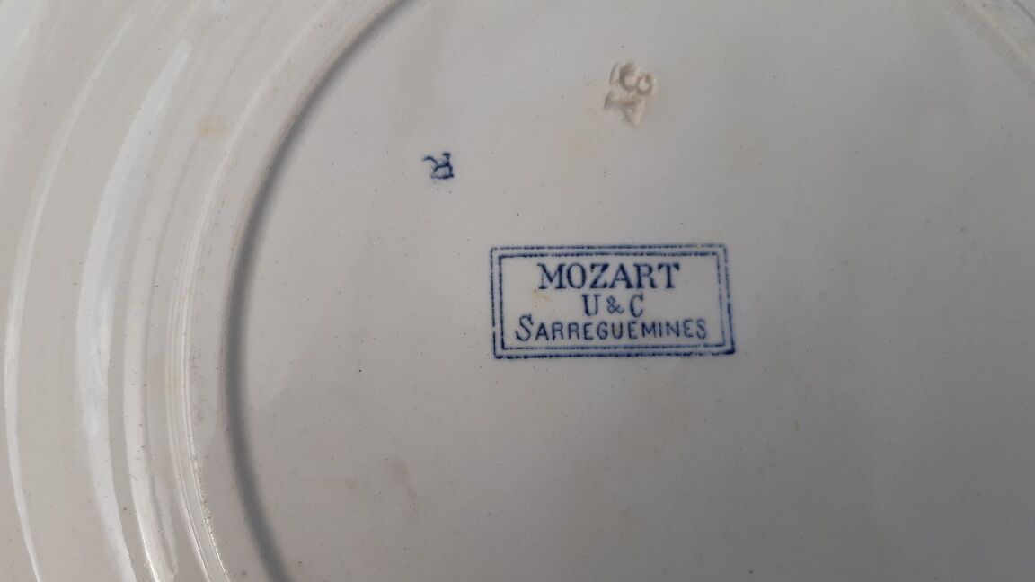 Plat rond Sarreguemines "Mozart"
