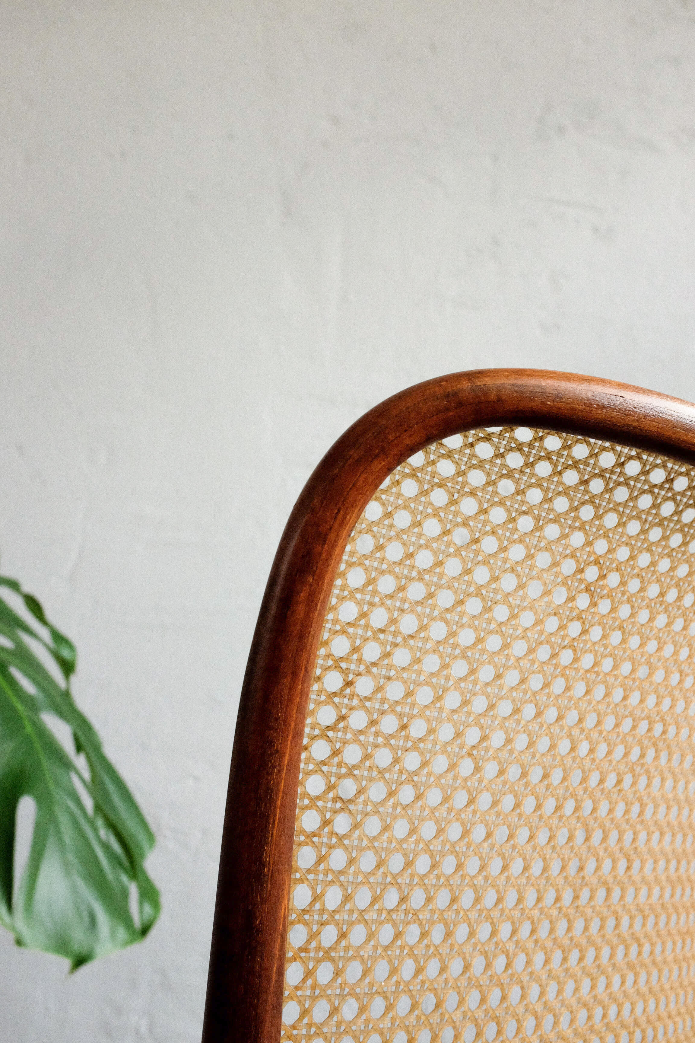 Ensemble de 2 chaises par Josef Hoffmann pour TON, modèle 811, années 1970